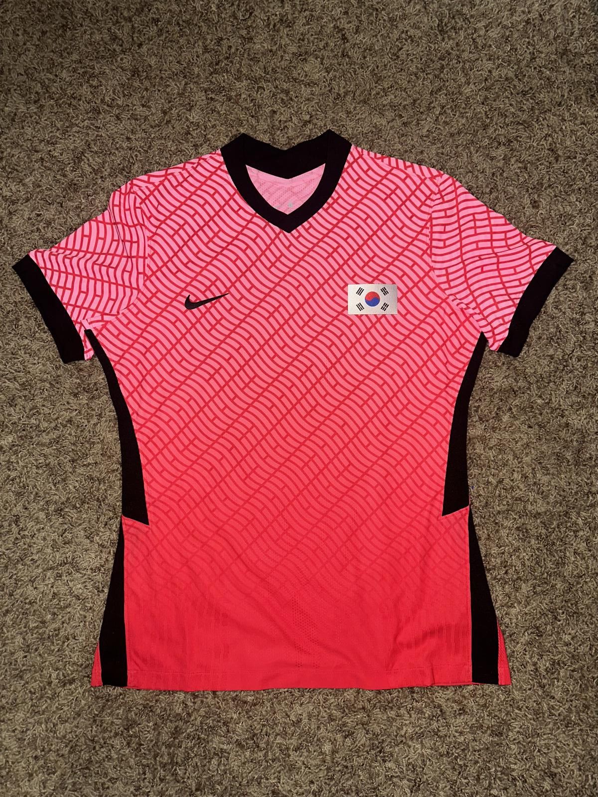 Nike Nike Women's Dri-Fit Japan 2020 Pink Soccer Jersey Slim Fit Sample Size L / US 10 / IT 46 - 1 Thumbnail