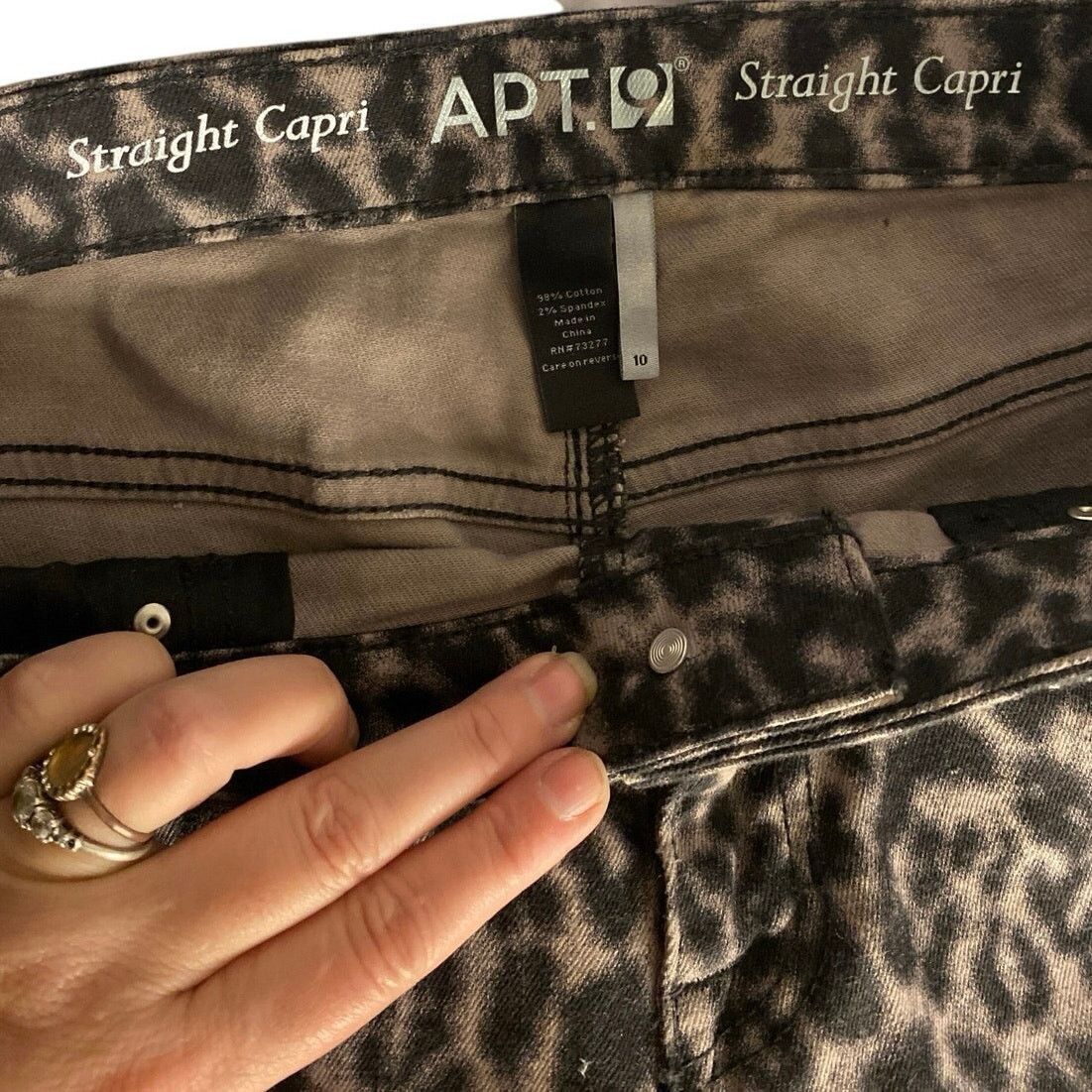 Apt. 9 Y2K Animal Print Capri Pants Leopard Straight Leg APT. 9 10 Size 32" / US 10 / IT 46 - 3 Thumbnail