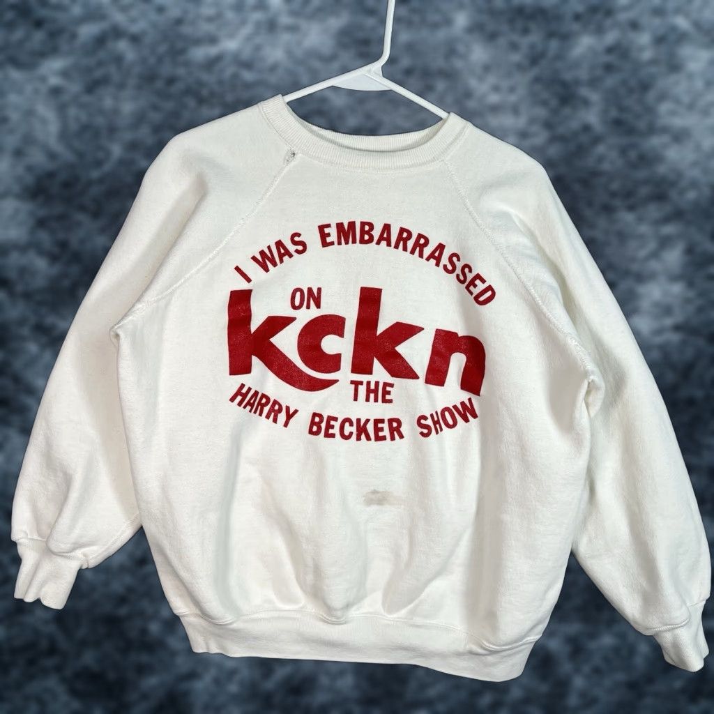 Vintage VINTAGE The Harry Becker Show Sweatshirt Shirt Men Small White Crewneck Sweatshirt Size US S / EU 44-46 / 1 - 1 Thumbnail