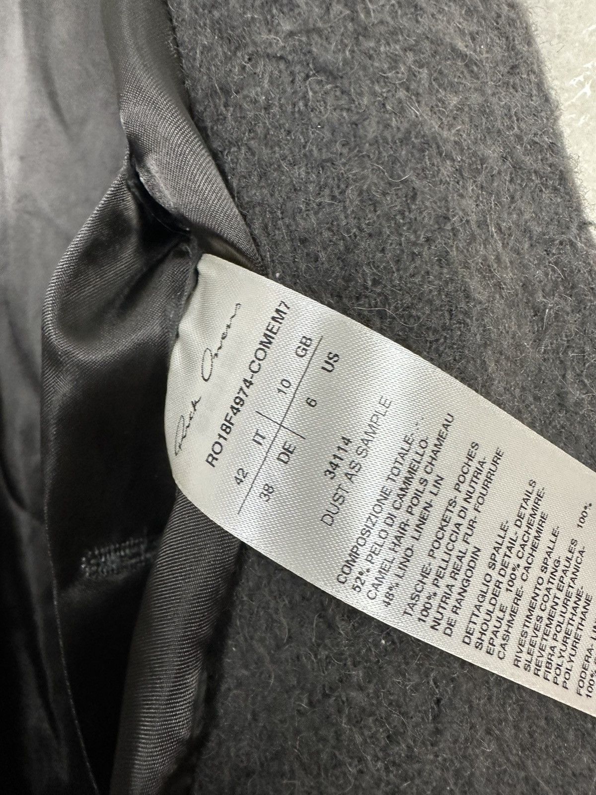 Rick Owens FW18 ‘SISYPHUS’ Camel Hair Patch Pocket Longcoat Size US S / EU 44-46 / 1 - 8 Thumbnail