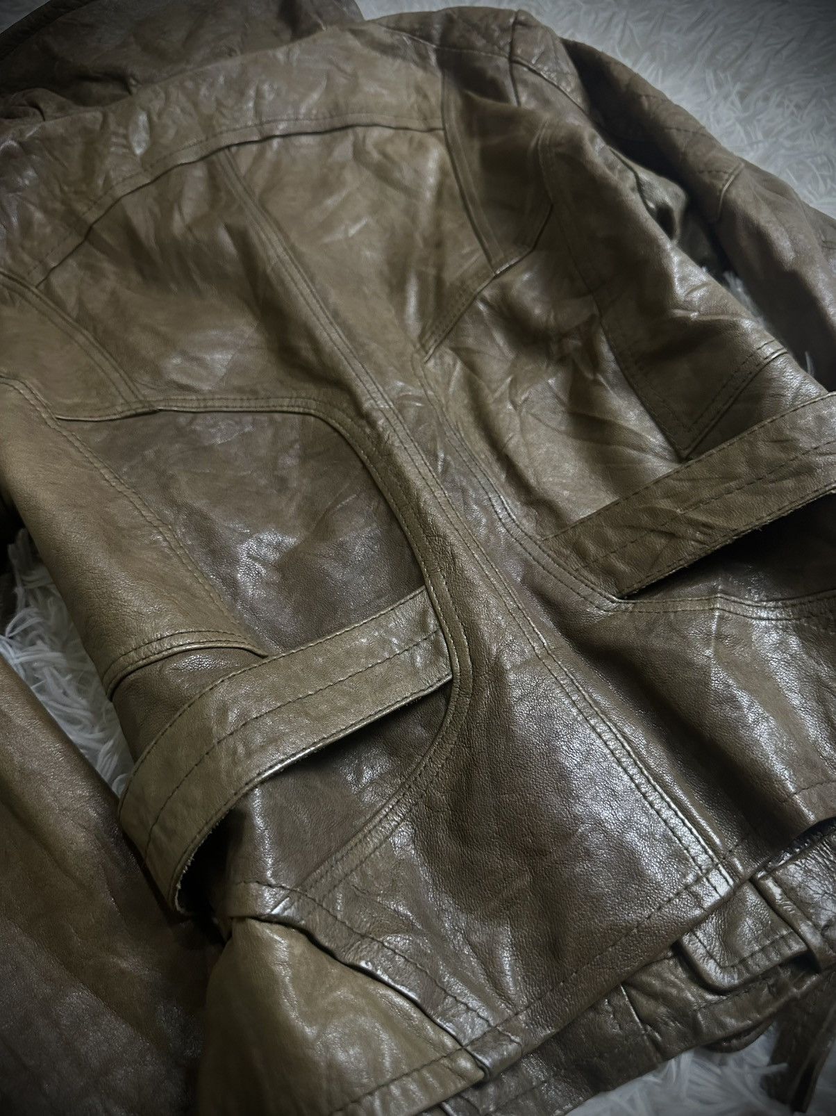 Le Grande Bleu (L.G.B.) rare 2000s italian asymmetric lamb skin leather biker jacket Size US S / EU 44-46 / 1 - 7 Thumbnail