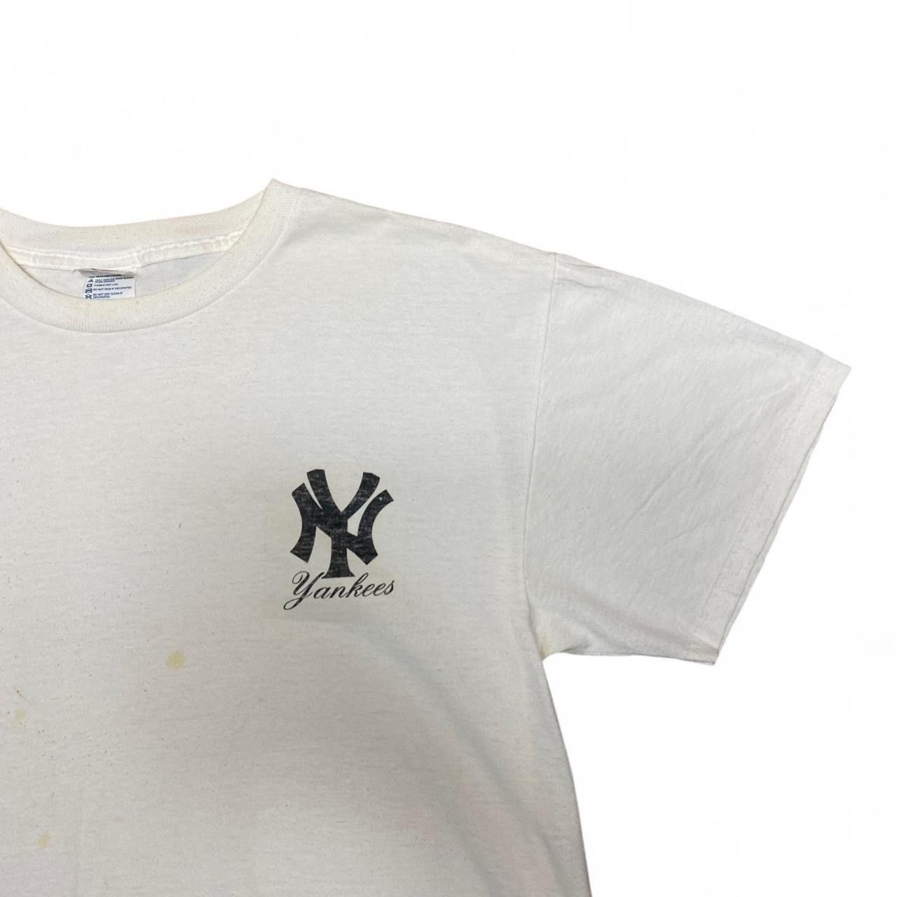 Other Vintage New York Yankees white and black graphic Tshirt Size US L / EU 52-54 / 3 - 1 Thumbnail