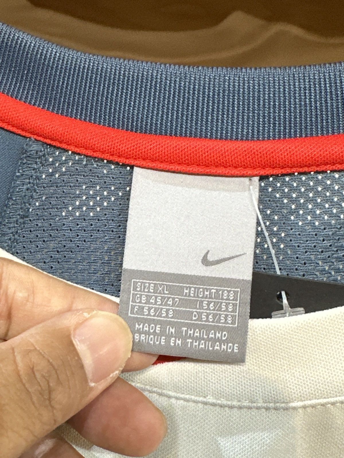 Nike Vintage Nike Air Max Series 87 00's Tank Top Size US XL / EU 56 / 4 - 6 Thumbnail