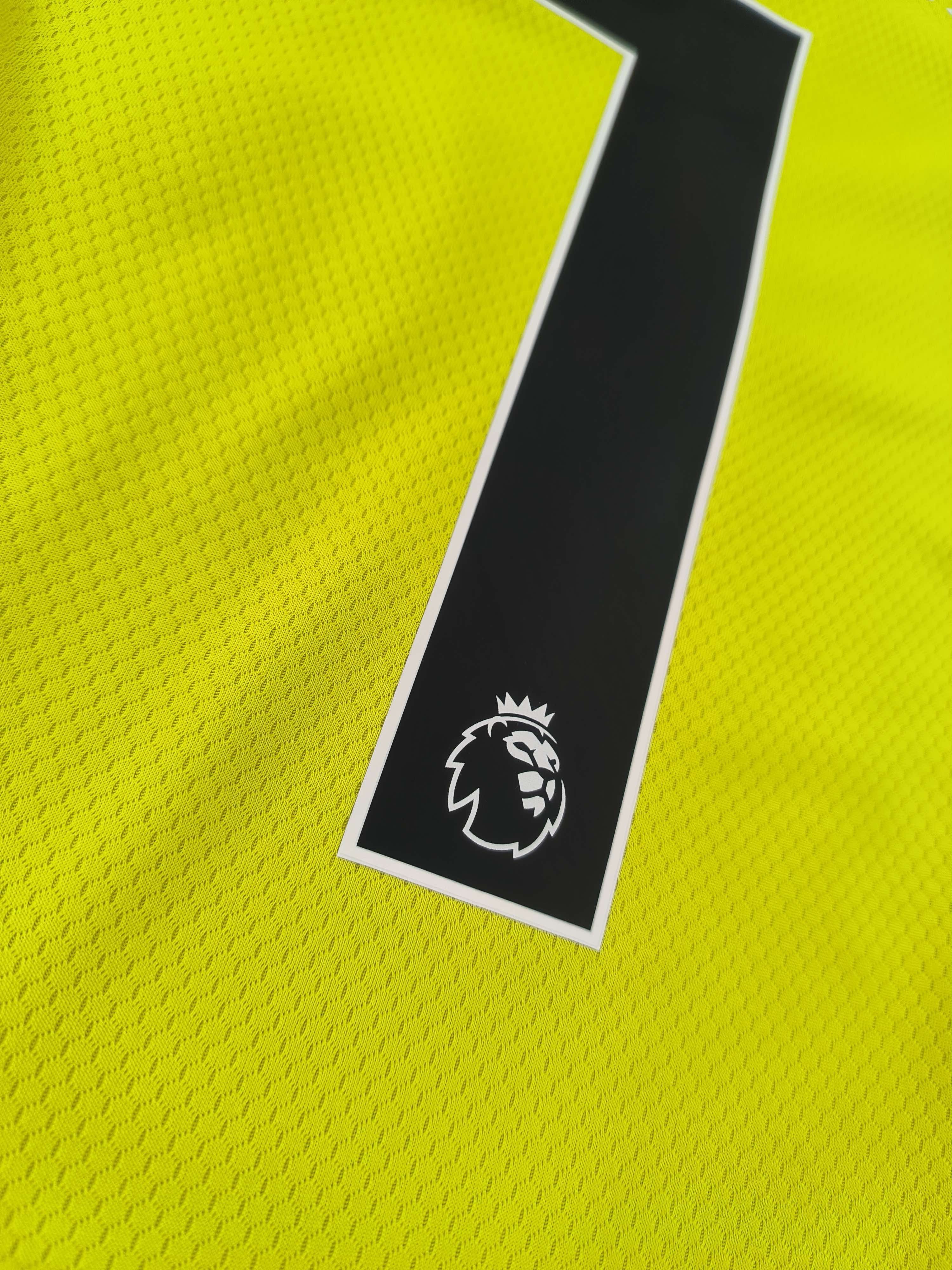 Adidas Manchester United 2020-21 Adidas GK De Gea football jersey M Size US M / EU 48-50 / 2 - 9 Thumbnail