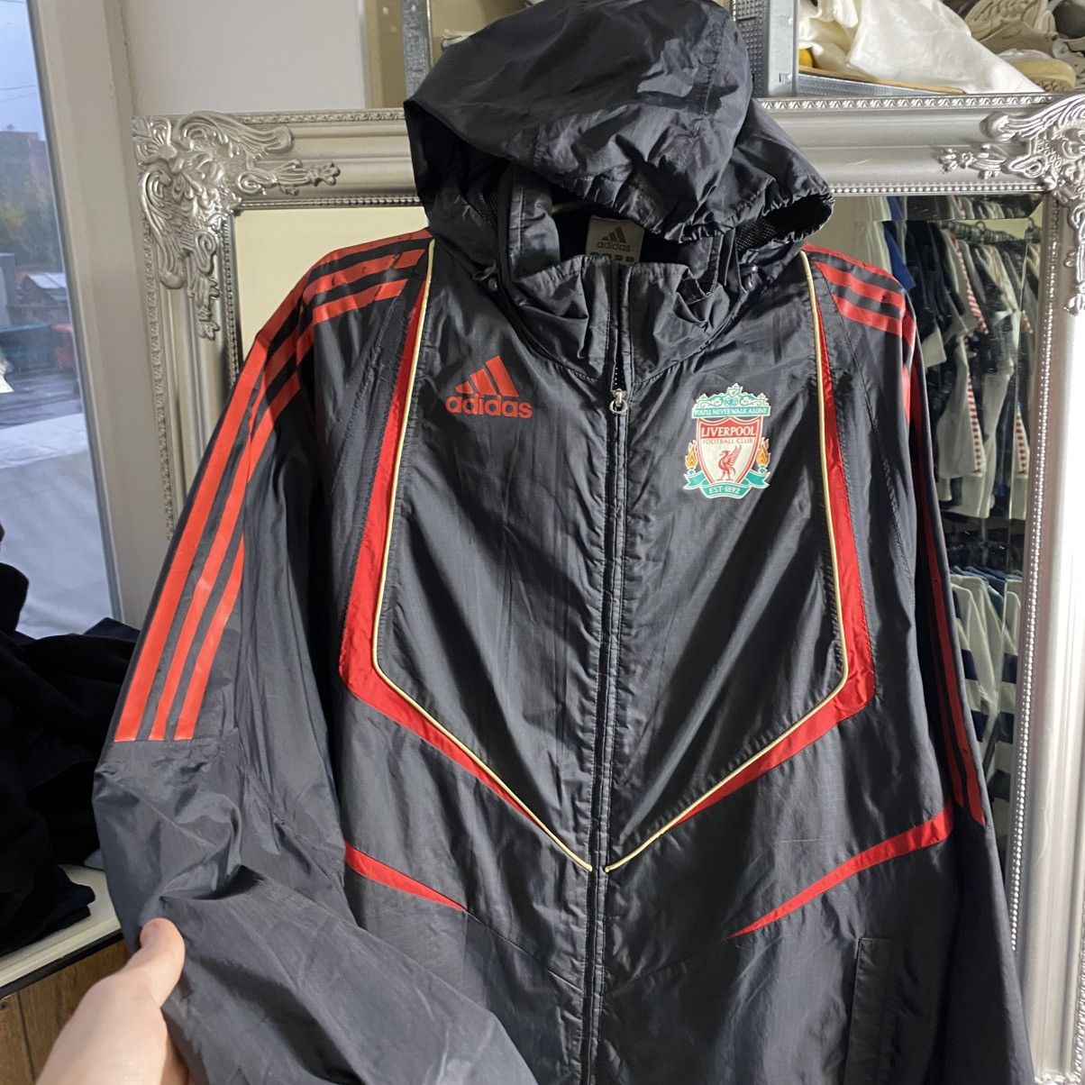 Adidas Vintage Adidas Liverpool Jacket Streetwear Rare Style Casual Size US L / EU 52-54 / 3 - 3 Thumbnail