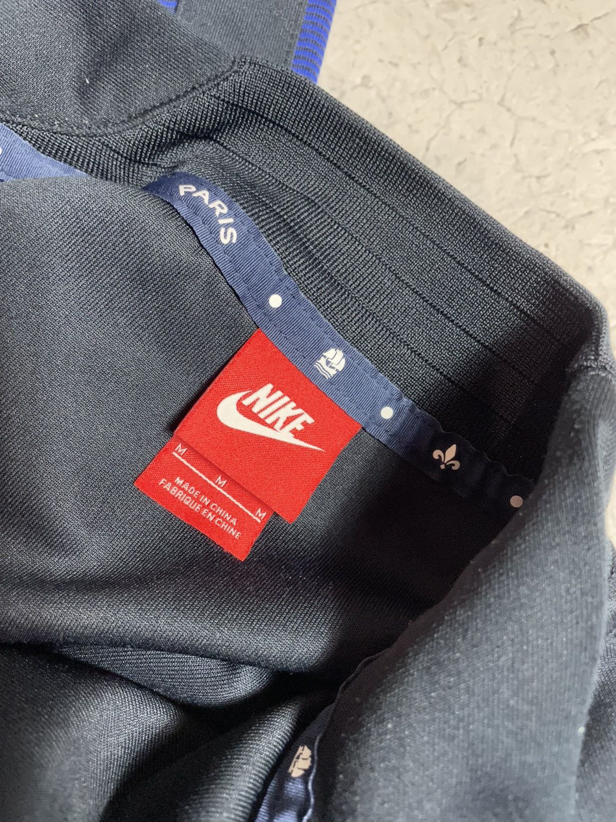 Nike Nike Paris Saint Germain Football Track Top Jacket PSG Y2K Size US M / EU 48-50 / 2 - 8 Thumbnail
