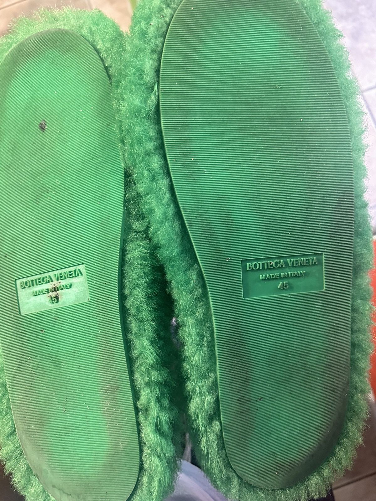 ★BOTTEGA VENETA★Resort Teddy Slide 668569 即発 関税込 Bottega Veneta - Resort Teddy shearling slides Bottega Veneta