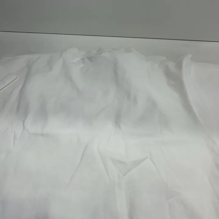 Balenciaga Balenciaga Balenciaga FW21 Printed Short Sleeve TShirt -25 Size US M / EU 48-50 / 2 - 6 Thumbnail