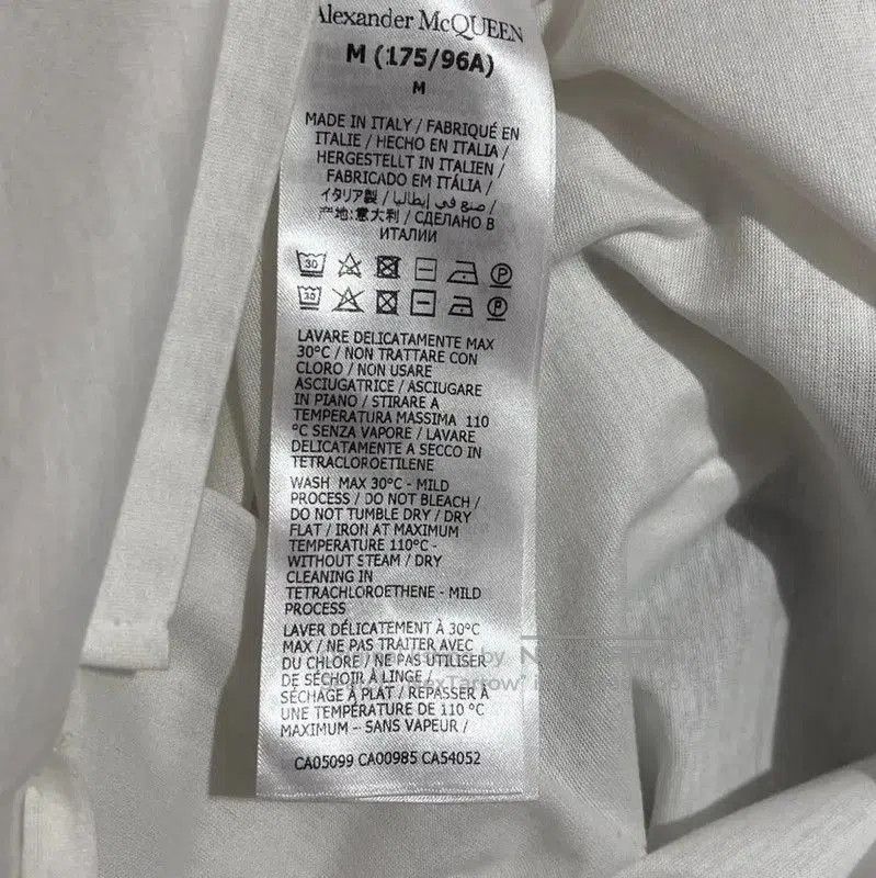 Alexander McQueen Alexander McQueen Men's Large White Polo Shirt . Size US L / EU 52-54 / 3 - 7 Thumbnail