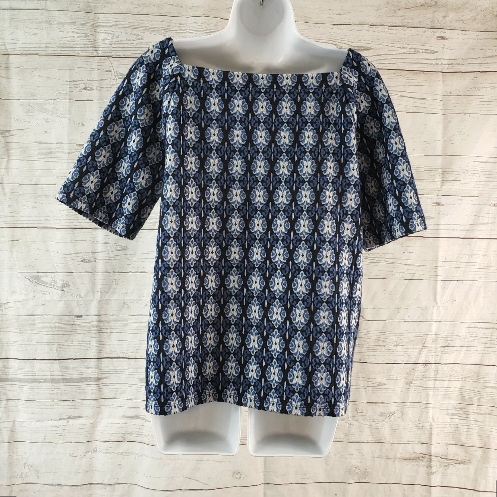 Ann Taylor Ann Taylor LOFT Womens Top Sz Medium Blue White Square Neck Half Sleeve Size M / US 6-8 / IT 42-44 - 4 Thumbnail