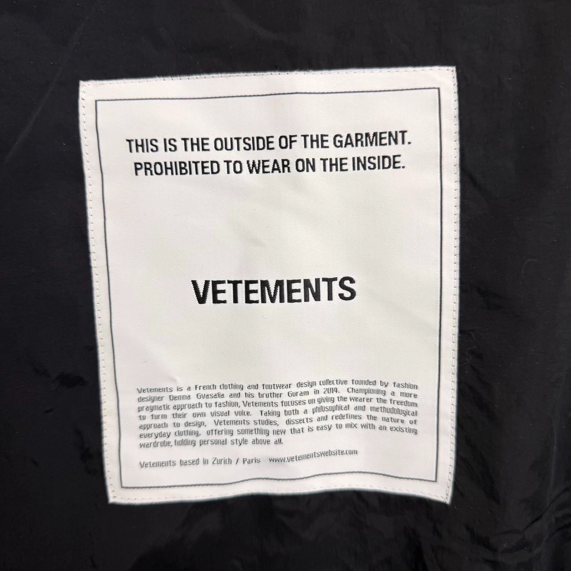 Vetements Vetements 18AW Angel Zip Shell Jacket Black L Size US L / EU 52-54 / 3 - 8 Thumbnail