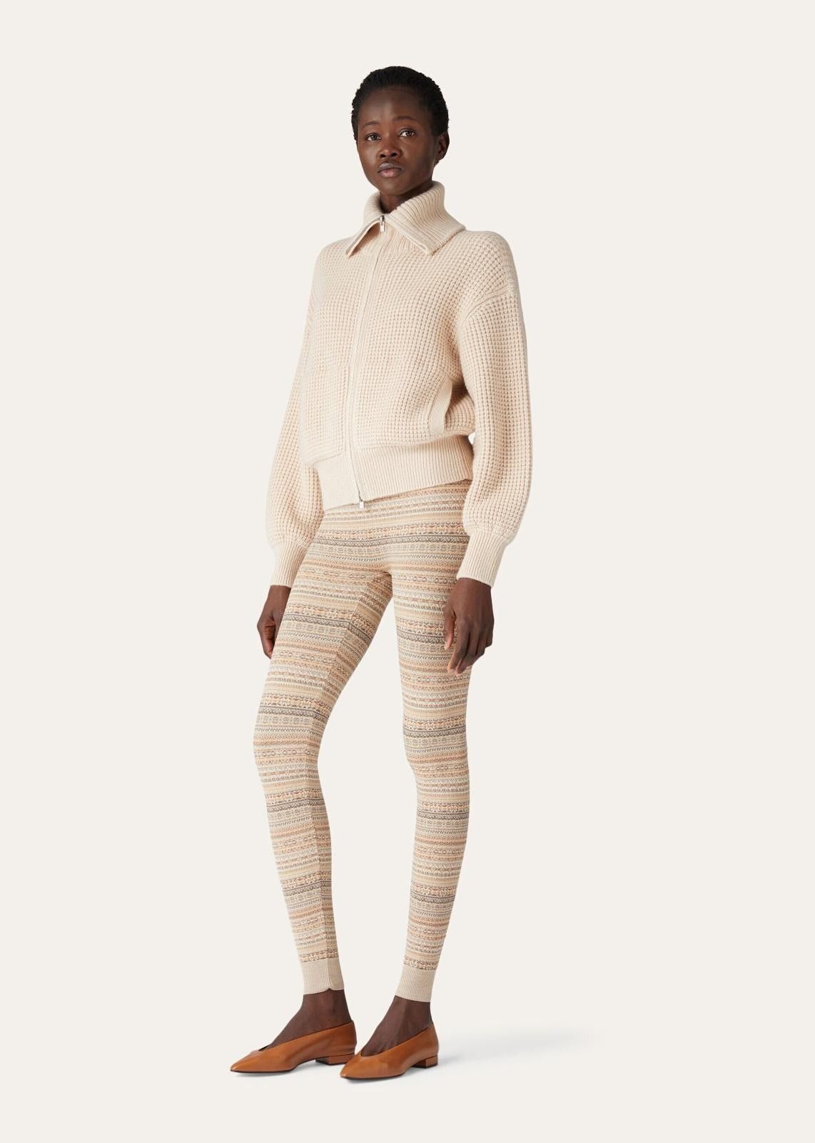 Loro Piana o1srvl11e0824 Yamba High Neck Bomber Jacket in Beige Size XS / US 0-2 / IT 36-38 - 4 Thumbnail
