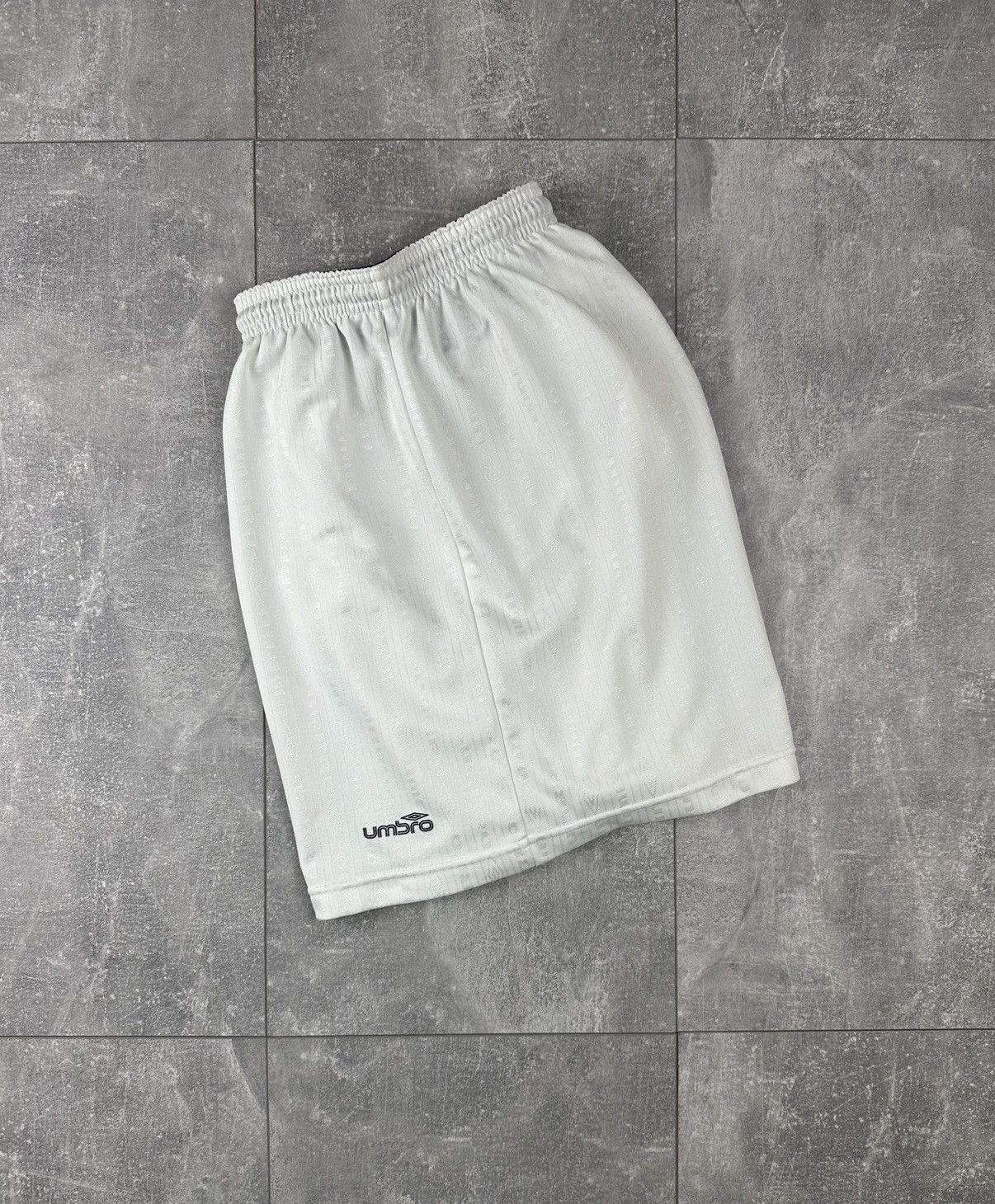Umbro Umbro Mens Vintage Retro Polyester Small Logo Short Size US 34 / EU 50 - 1 Thumbnail