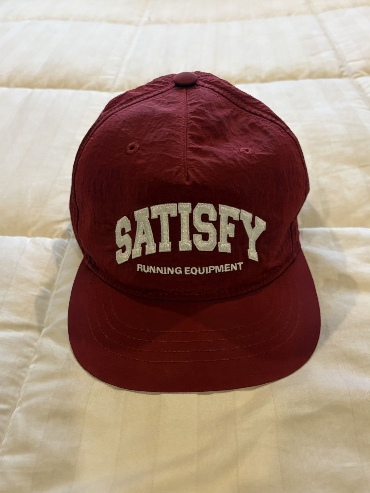 Satisfy Satisfy Running FliteSilk Running Cap Scorpion Logo SS25