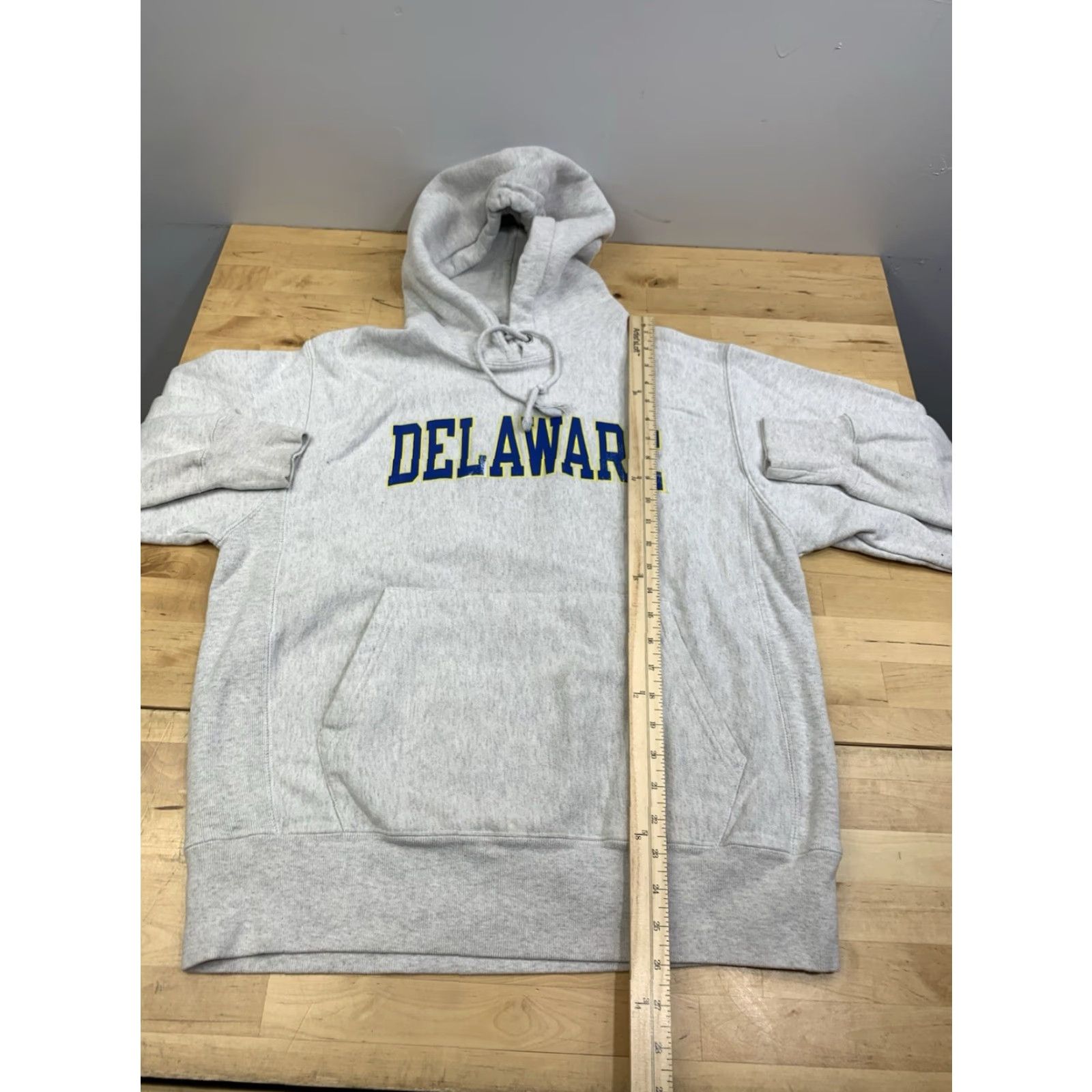 Champion VINTAGE CHampion Reverse Weave Hoodie Mens M Gray Pullover Y2K Size US M / EU 48-50 / 2 - 7 Thumbnail