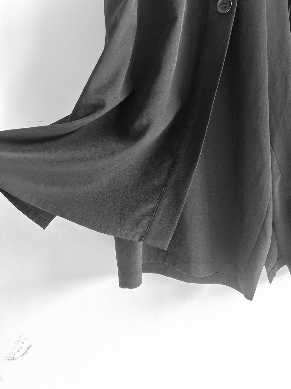 Yohji Yamamoto Yohji Yamamoto - de Chine Multi Layered Button Wide Pants Size US 30 / EU 46 - 8 Thumbnail