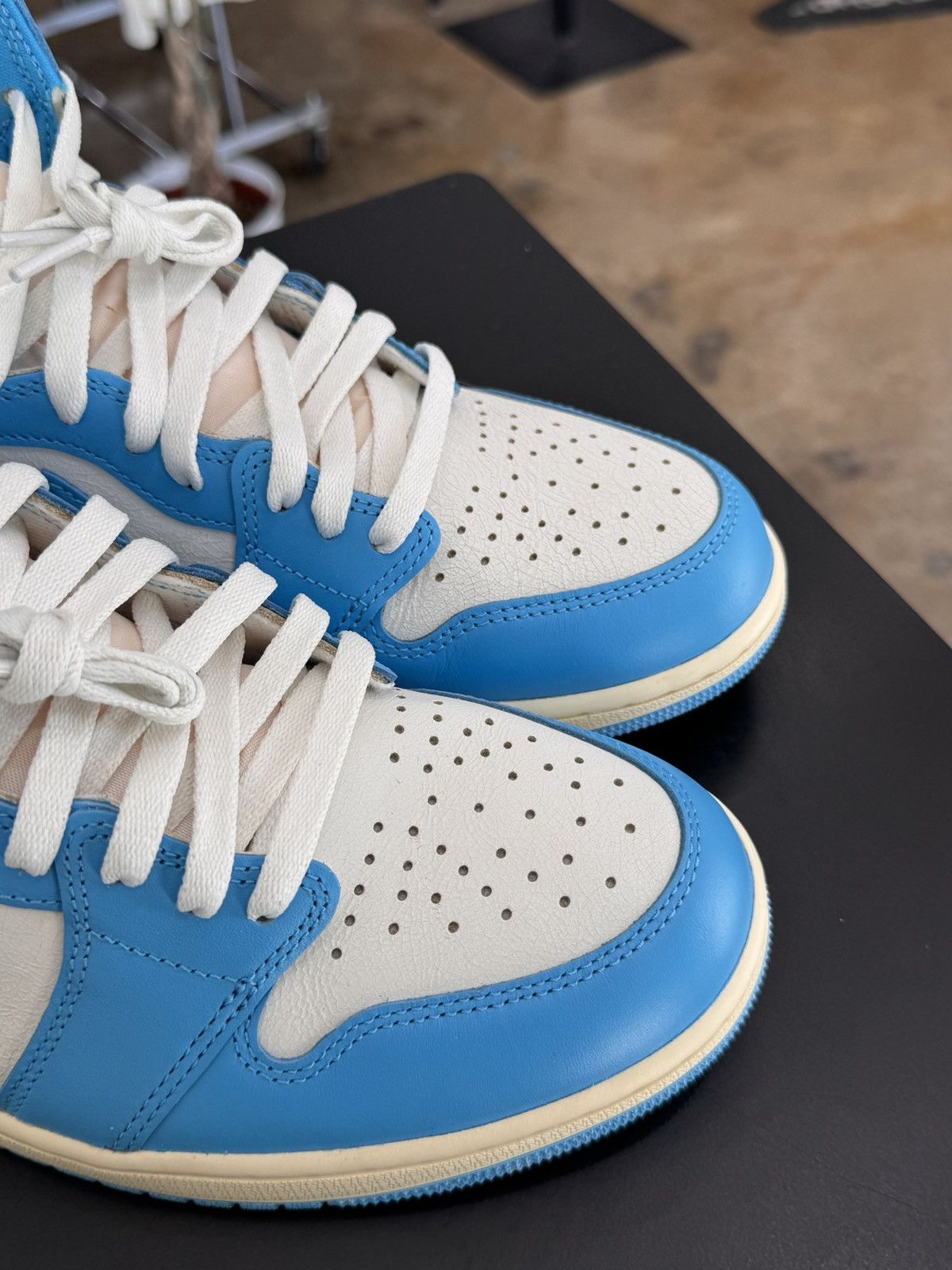 Jordan Brand Air Jordan 1 UNC Reimagined Size 10 (2025) Size US 10 / EU 43 - 7 Thumbnail