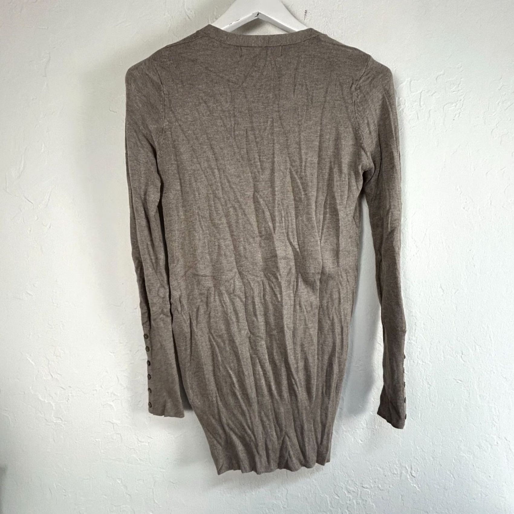 Zara Zara Women Long Taupe Button-Down V-Neck Cardigan Sweater Medium Pockets Casual Size M / US 6-8 / IT 42-44 - 2 Thumbnail