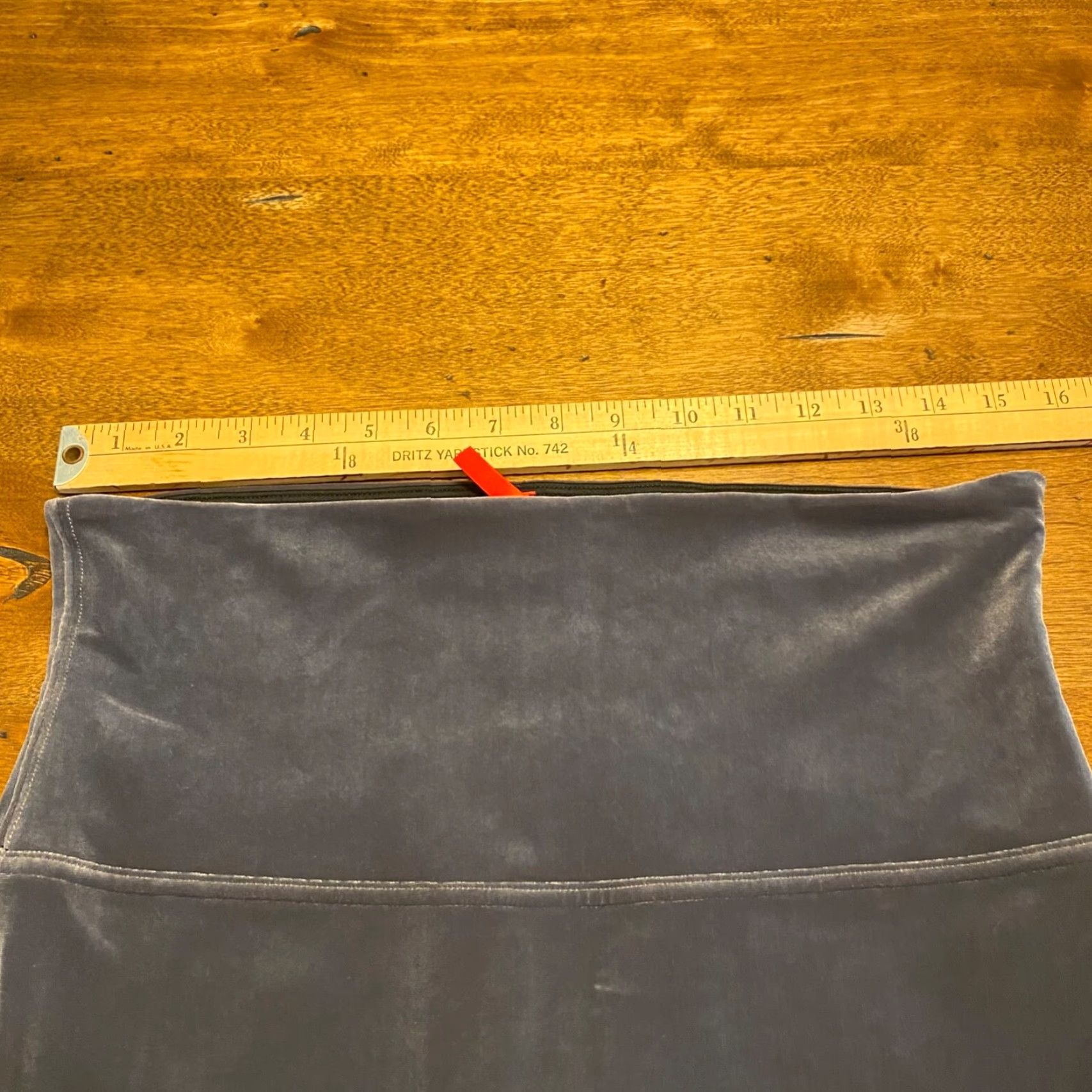 Spanx Spanx Leggings Womens 1X Plus Gray Velvet Velour High Waist Workout Pants Size 1X Womens Gray Velour Athleisure Leggings Size 40" / US 18 - 5 Thumbnail