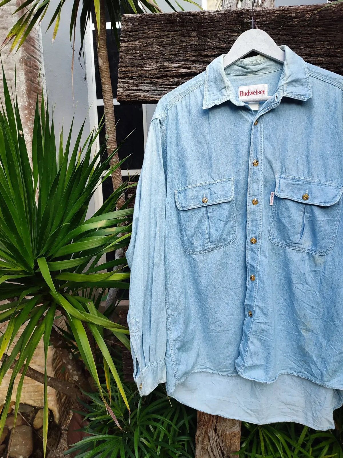 Budweiser Vintage Budweiser Embroidered Light Wash Denim Work Shirt Size US L / EU 52-54 / 3 - 3 Thumbnail