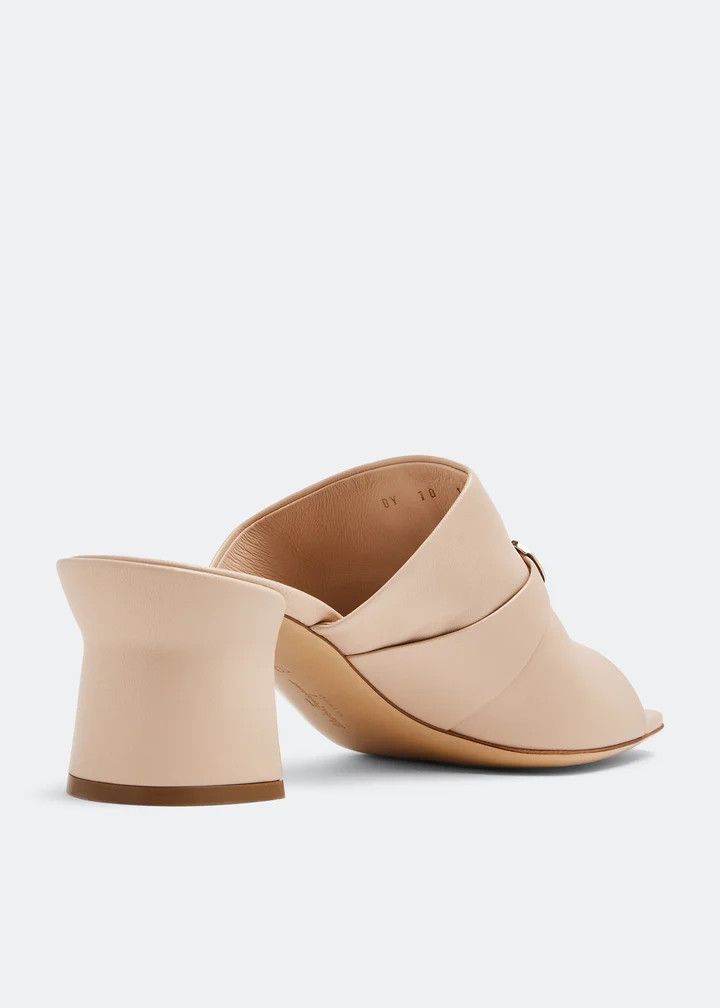 Salvatore Ferragamo o1y0426 Covered Heel Mules in Beige Size US 7 / IT 37 - 2 Thumbnail