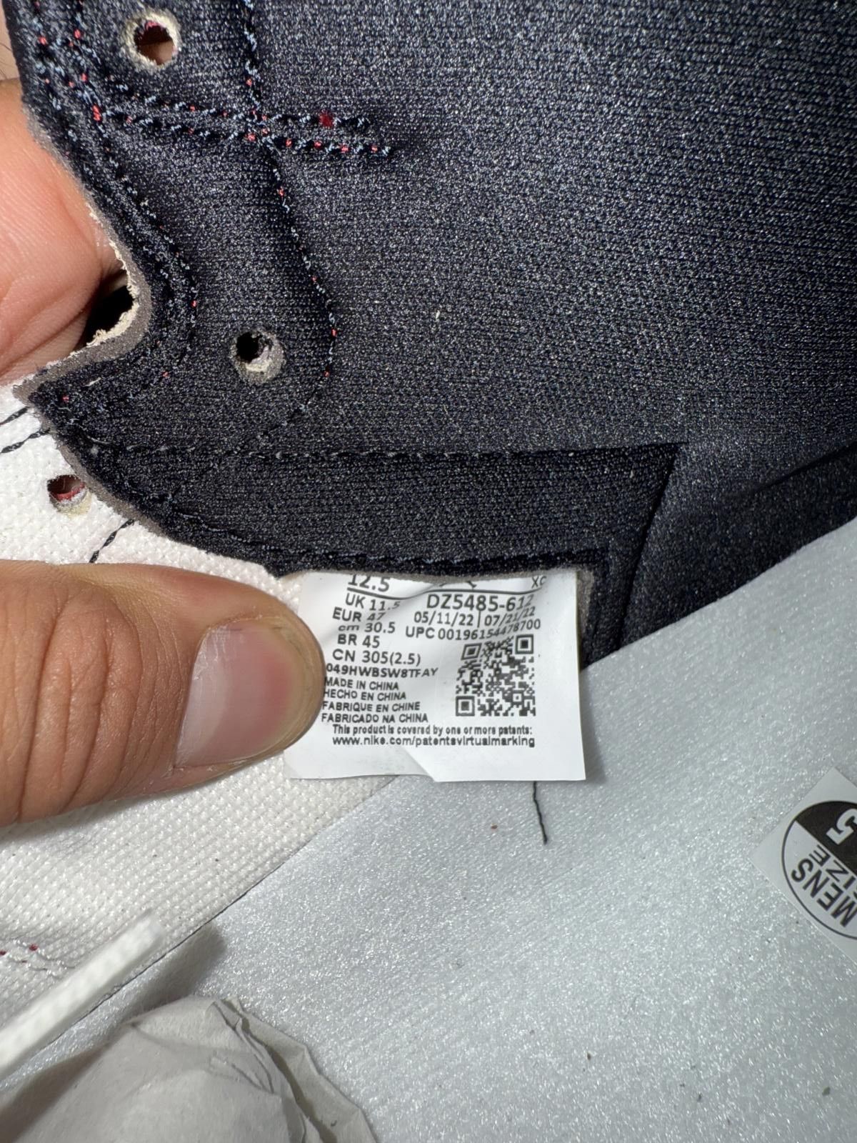 Jordan Brand Jordan 1 Retro High OG Chicago Lost And Found Size US 12.5 / EU 45-46 - 8 Thumbnail