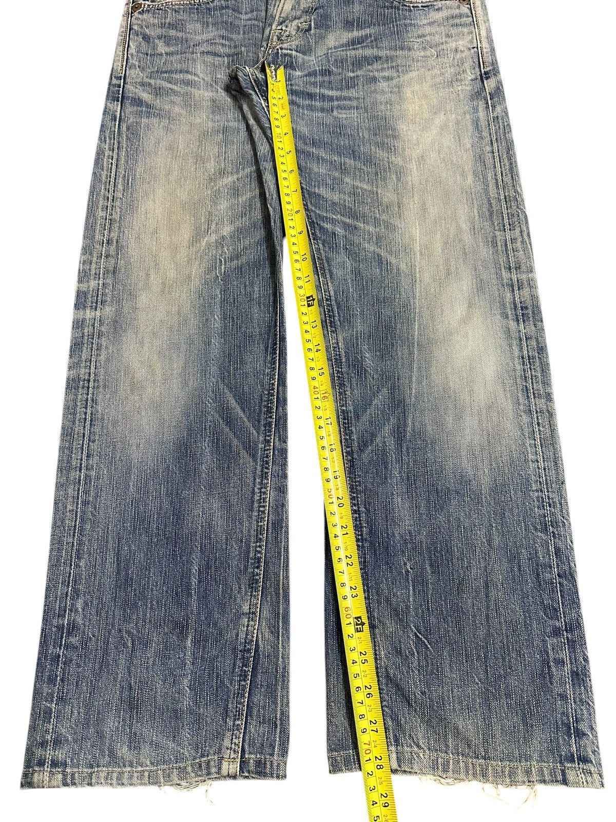 Edwin Vintage Edwin Blue Faded Wash Style Loose Jeans Size US 33 - 14 Thumbnail