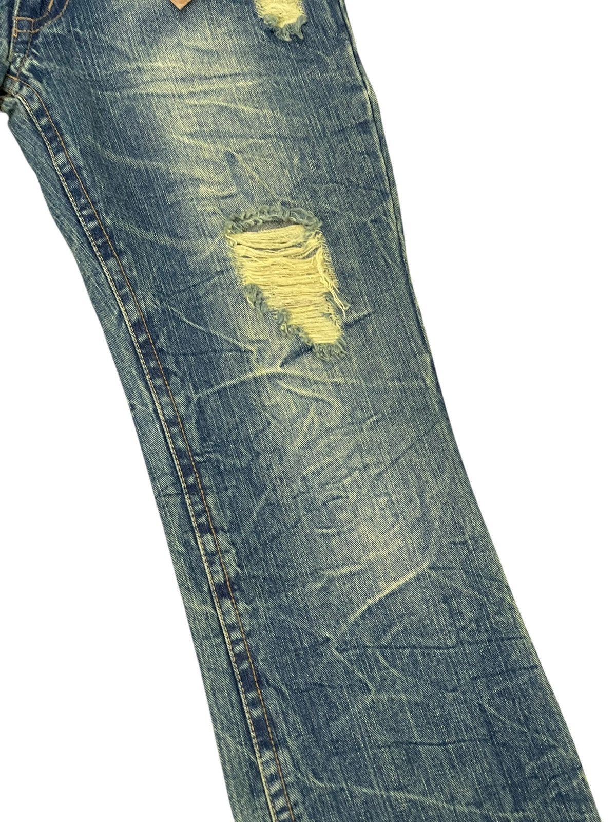 Japanese Brand New Flare Jeans Ghetto Distress Low Rise Boot Cut 1🟦0 Size US 31 - 7 Thumbnail
