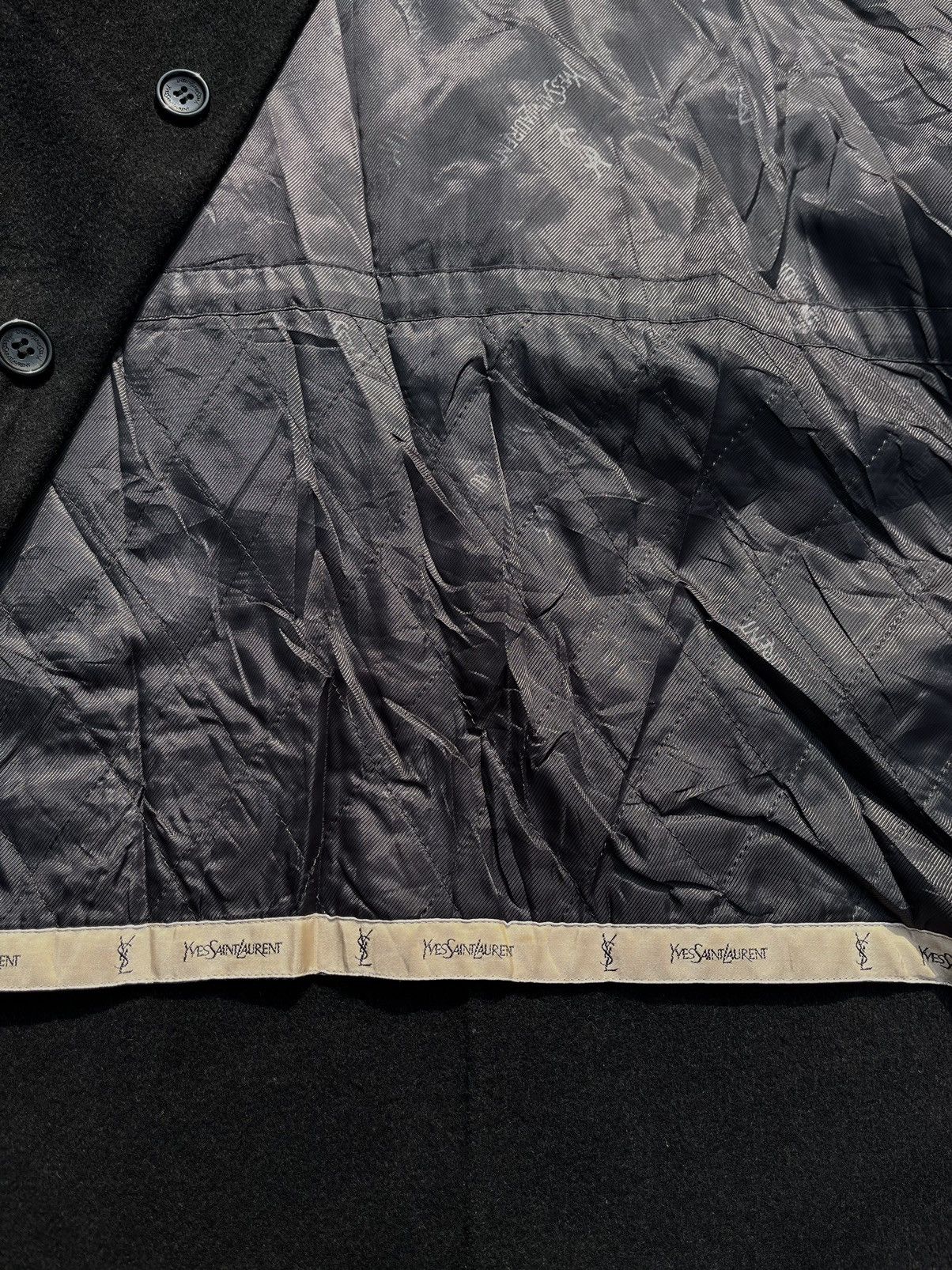 Yves Saint Laurent YVES SAINT LAURENT HEAVY WOOLLEN COAT Size US M / EU 48-50 / 2 - 9 Thumbnail