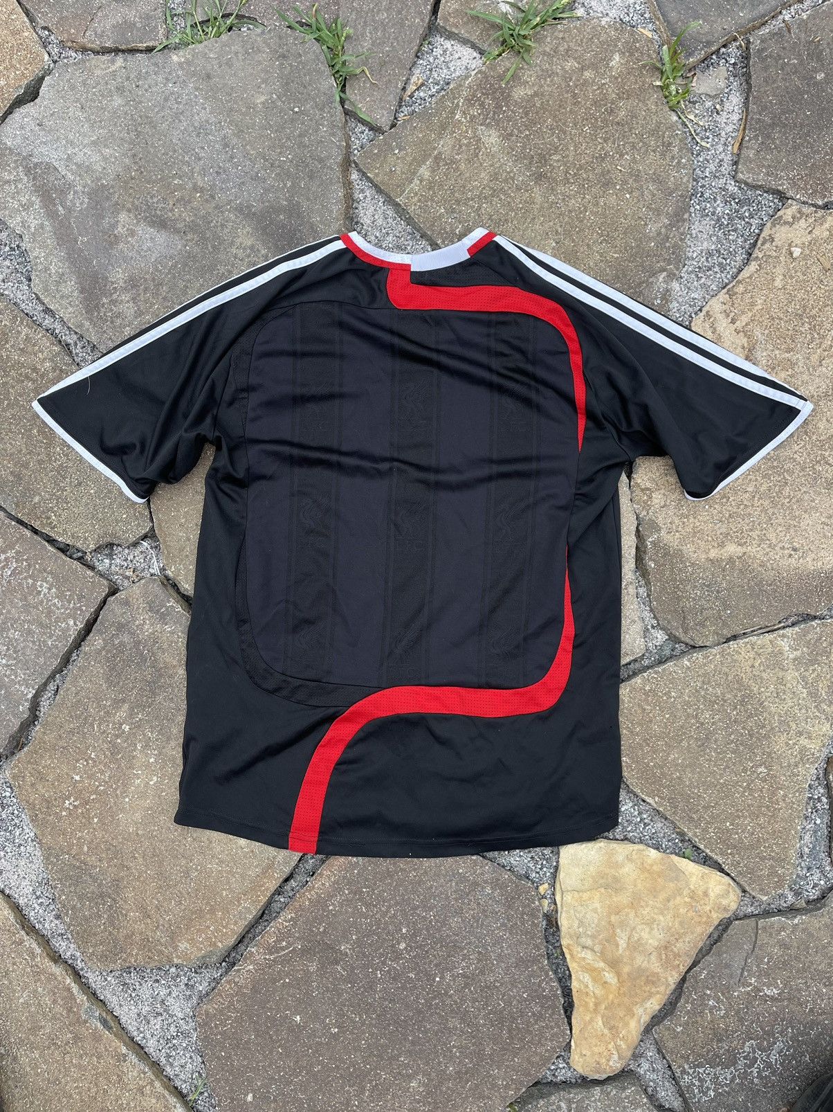 Adidas × Vintage 2007 Adidas Liverpool black jersey vintage Size US S / EU 44-46 / 1 - 7 Thumbnail