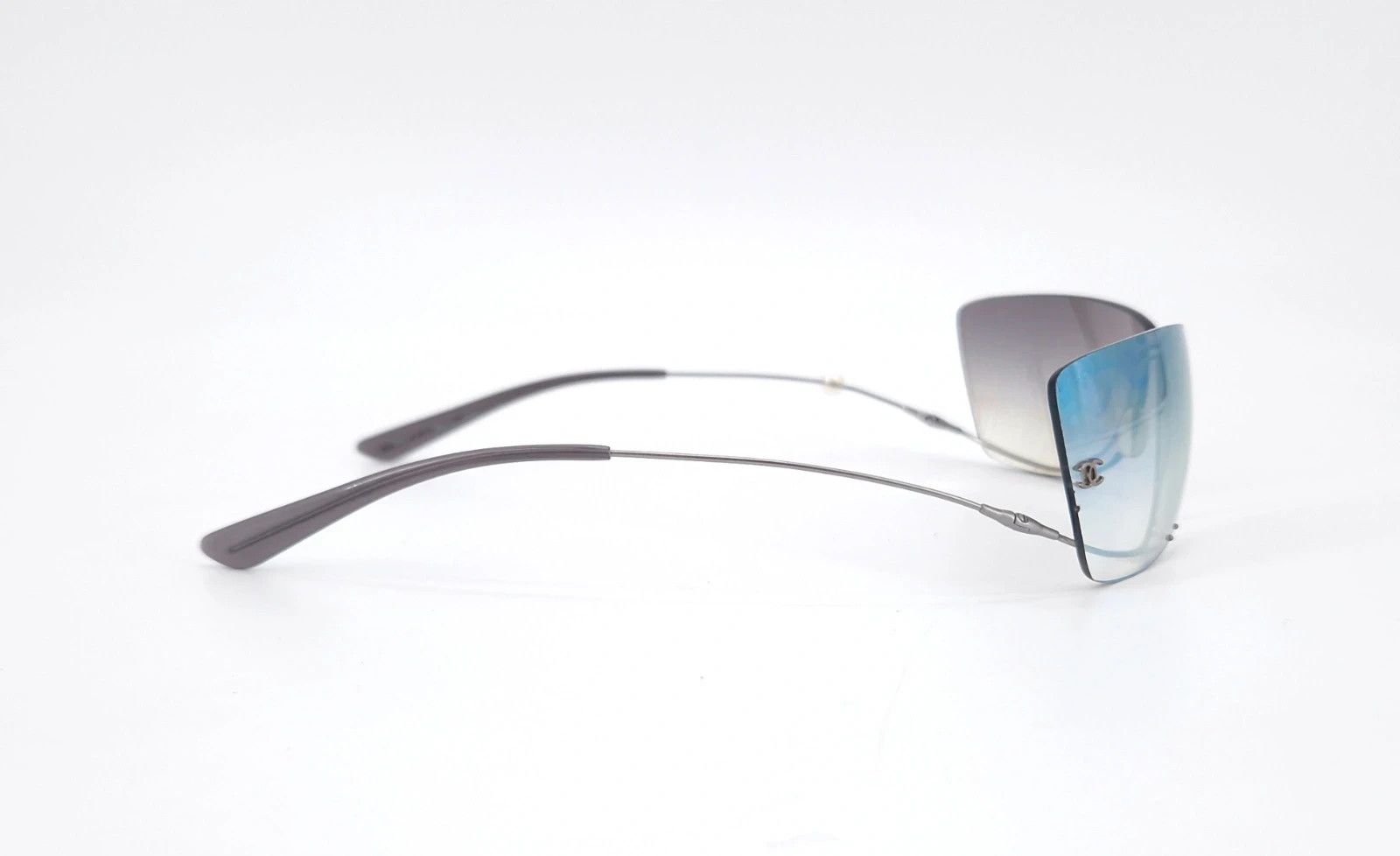 Chanel Chanel 4053-H Y2K rimless asymmetrical CC and Pearl SG Size ONE SIZE - 4 Thumbnail