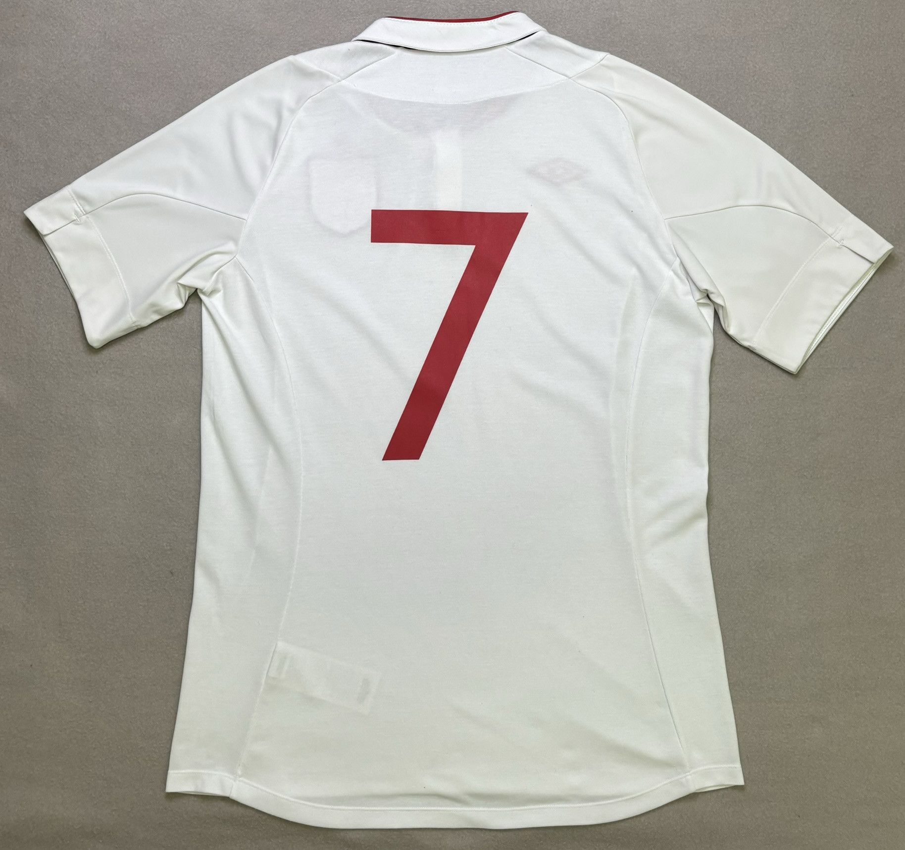 Umbro England 2012 #7 Umbro Football Jersey Size M/L Size US L / EU 52-54 / 3 - 10 Thumbnail