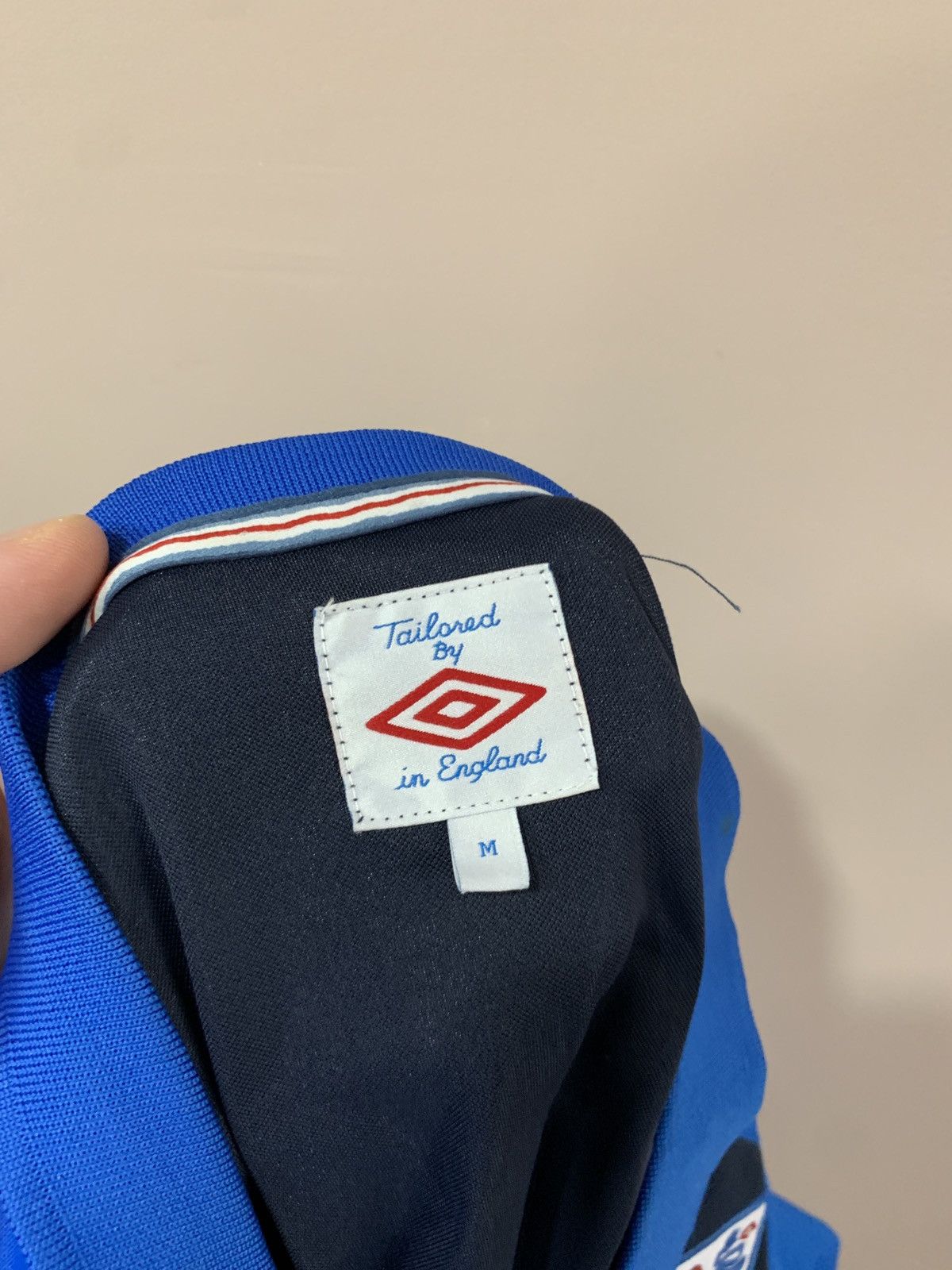 Umbro × Vintage England Football Shirt Umbro Soccer Vintage Jersey Size M Size US M / EU 48-50 / 2 - 7 Thumbnail