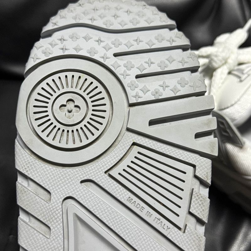 Louis Vuitton Louis Vuitton Trainer Maxi Low-Top Sneakers -2508 Size US 8 / EU 41 - 9 Thumbnail