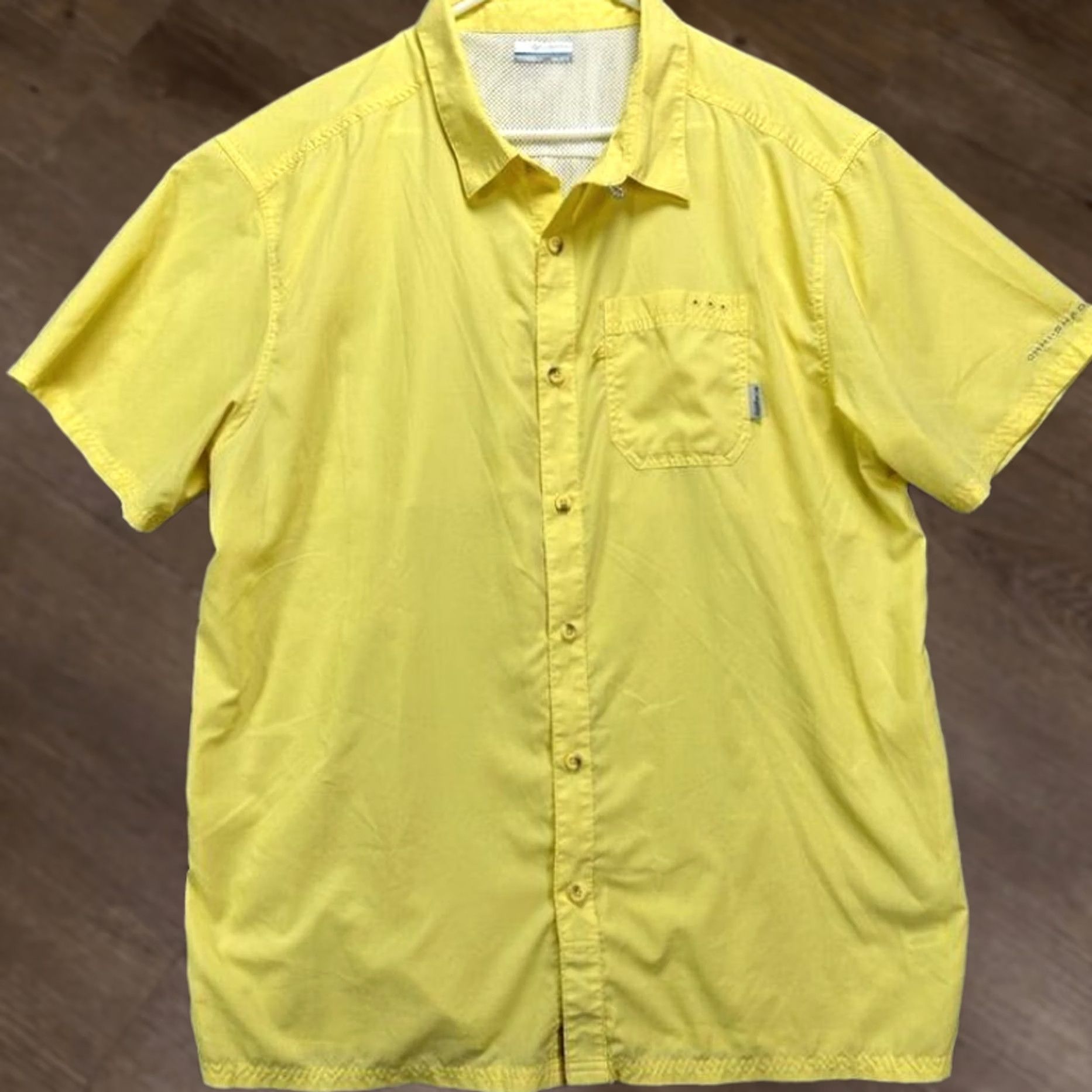 Vintage Columbia PFG Fishing Shirt Mens 2XL Yellow Short Sleeve Button-Up Vented Breathable Lightweight Pocketed 100% Polyester Size US XXL / EU 58 / 5 - 1 Thumbnail