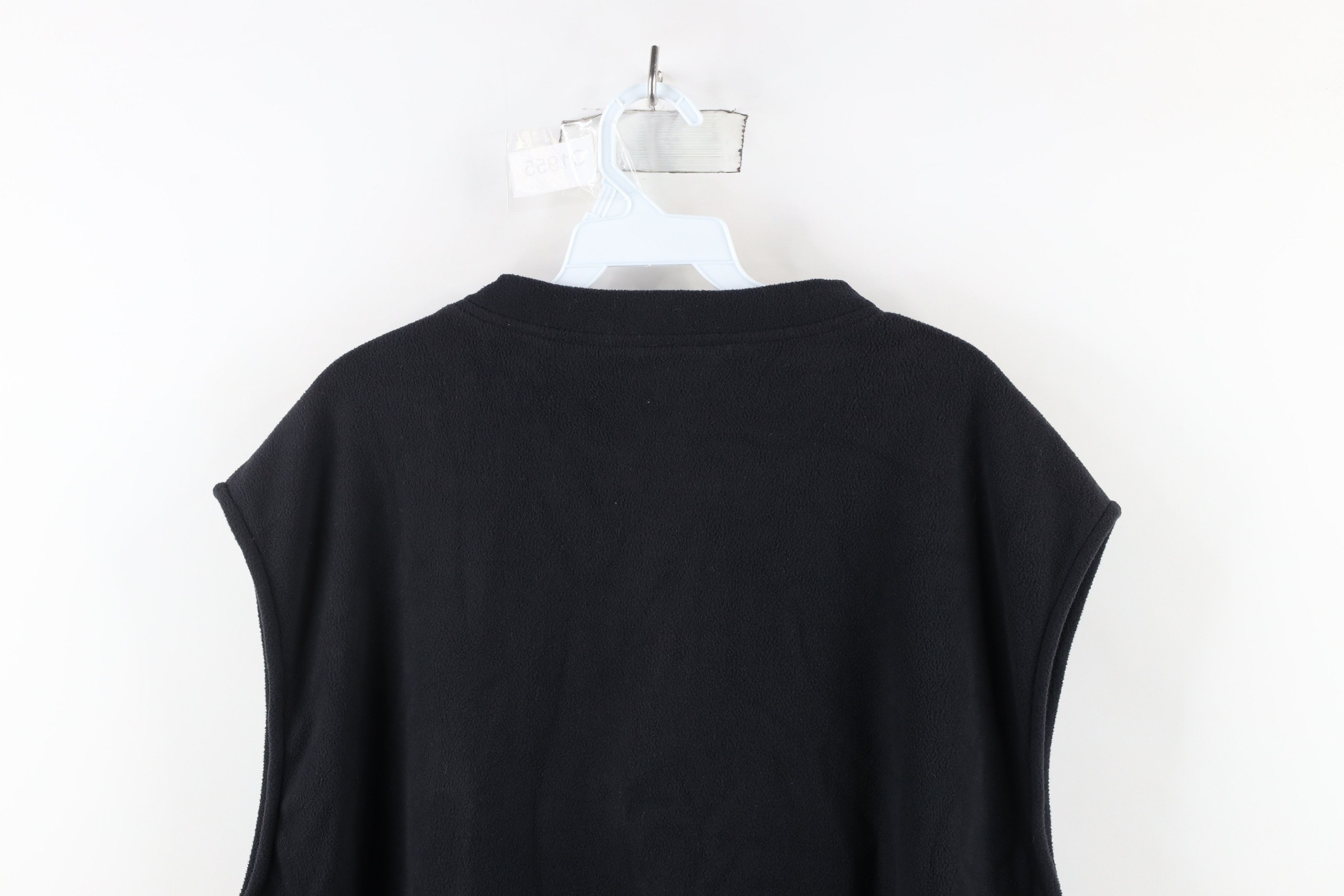 Vintage × Woolrich Woolen Mills Vintage 90s Woolrich Blank V-Neck Fleece Sweater Vest Black Size US L / EU 52-54 / 3 - 8 Thumbnail