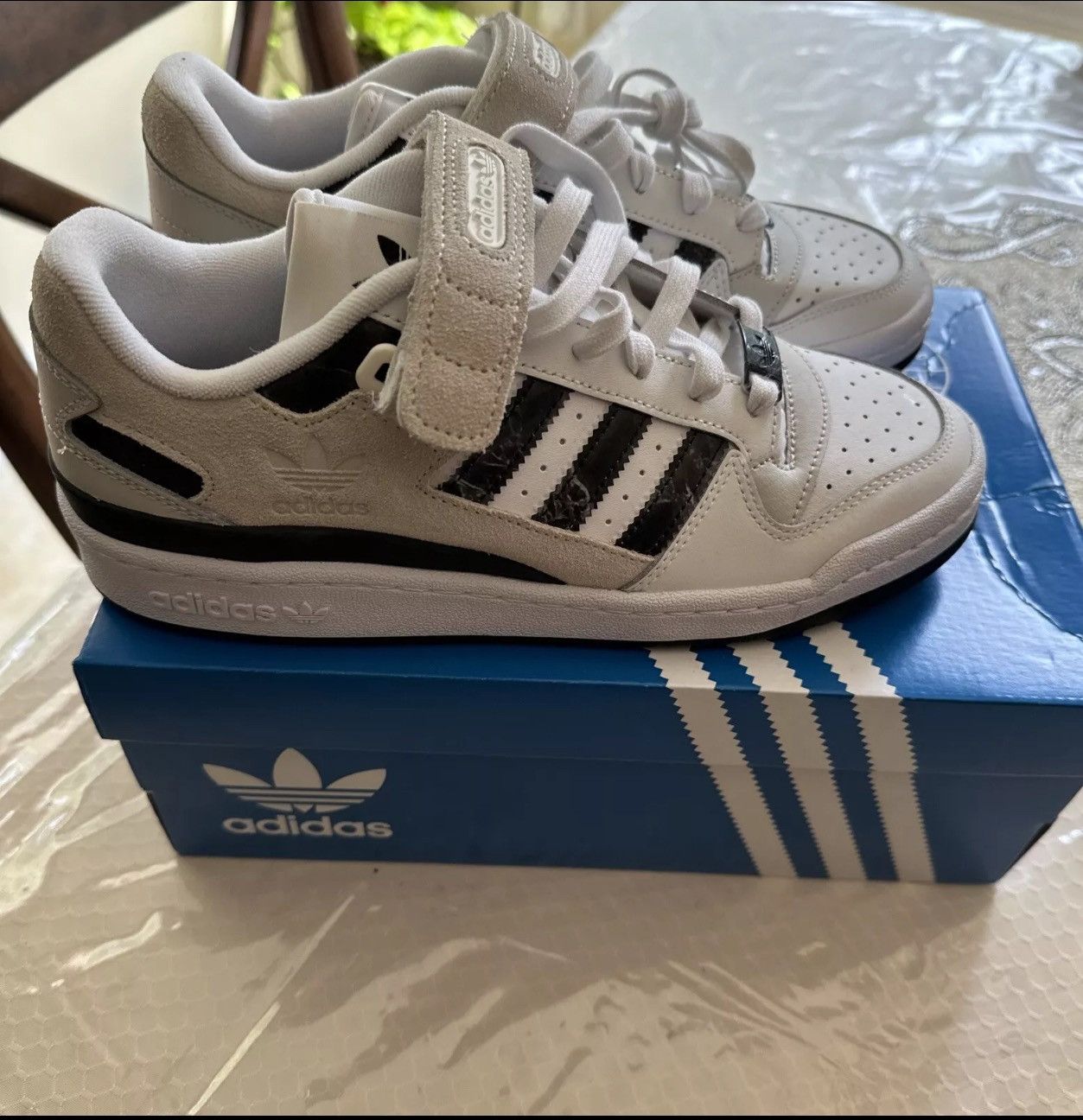 Adidas Adidas Forum Low Men's Sneakers Cloud White/Core Black SZ 8 Size US 8 / EU 41 - 3 Thumbnail