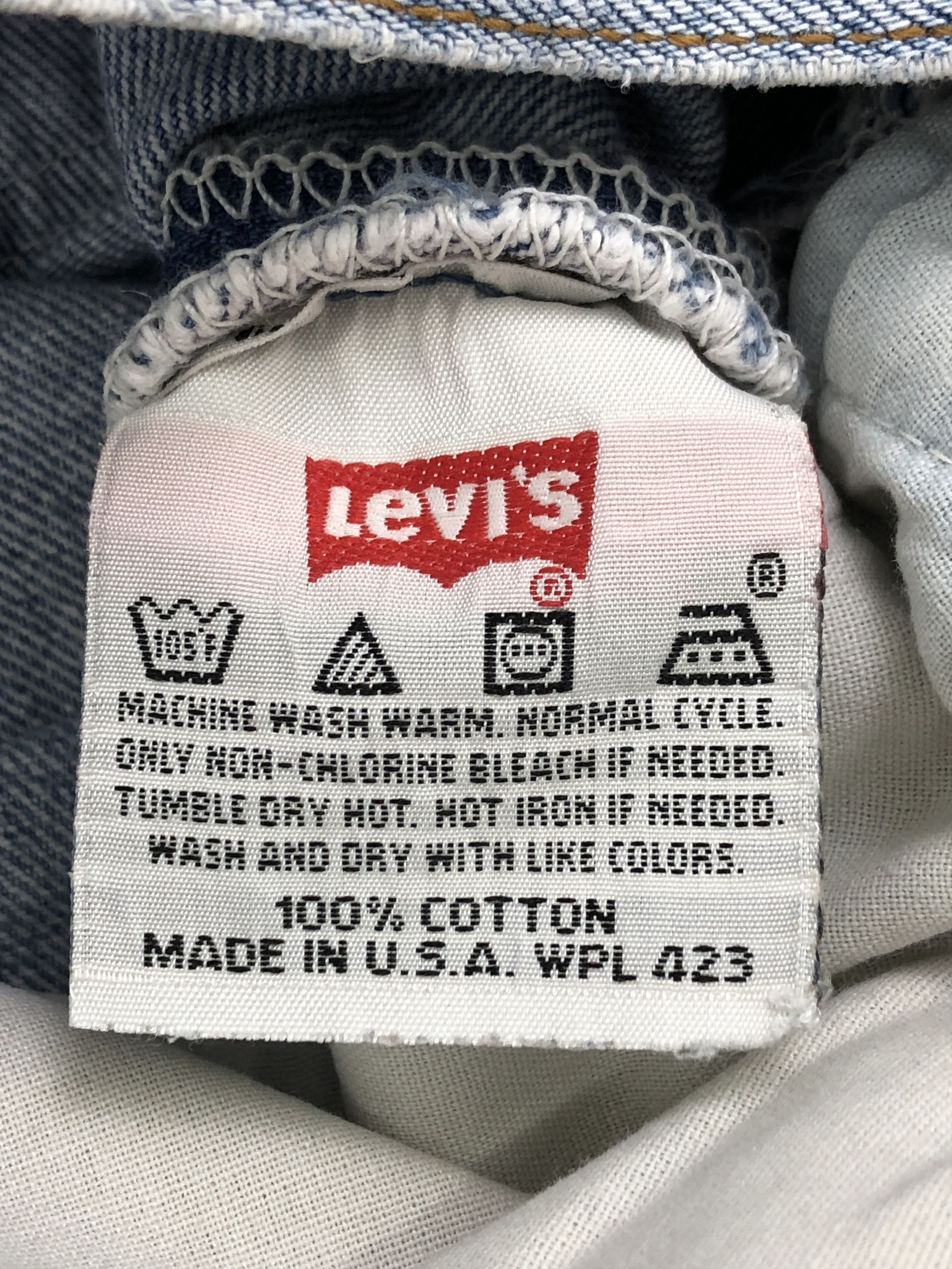 Light Blue Washed Vintage 90s Levis 501 Jeans