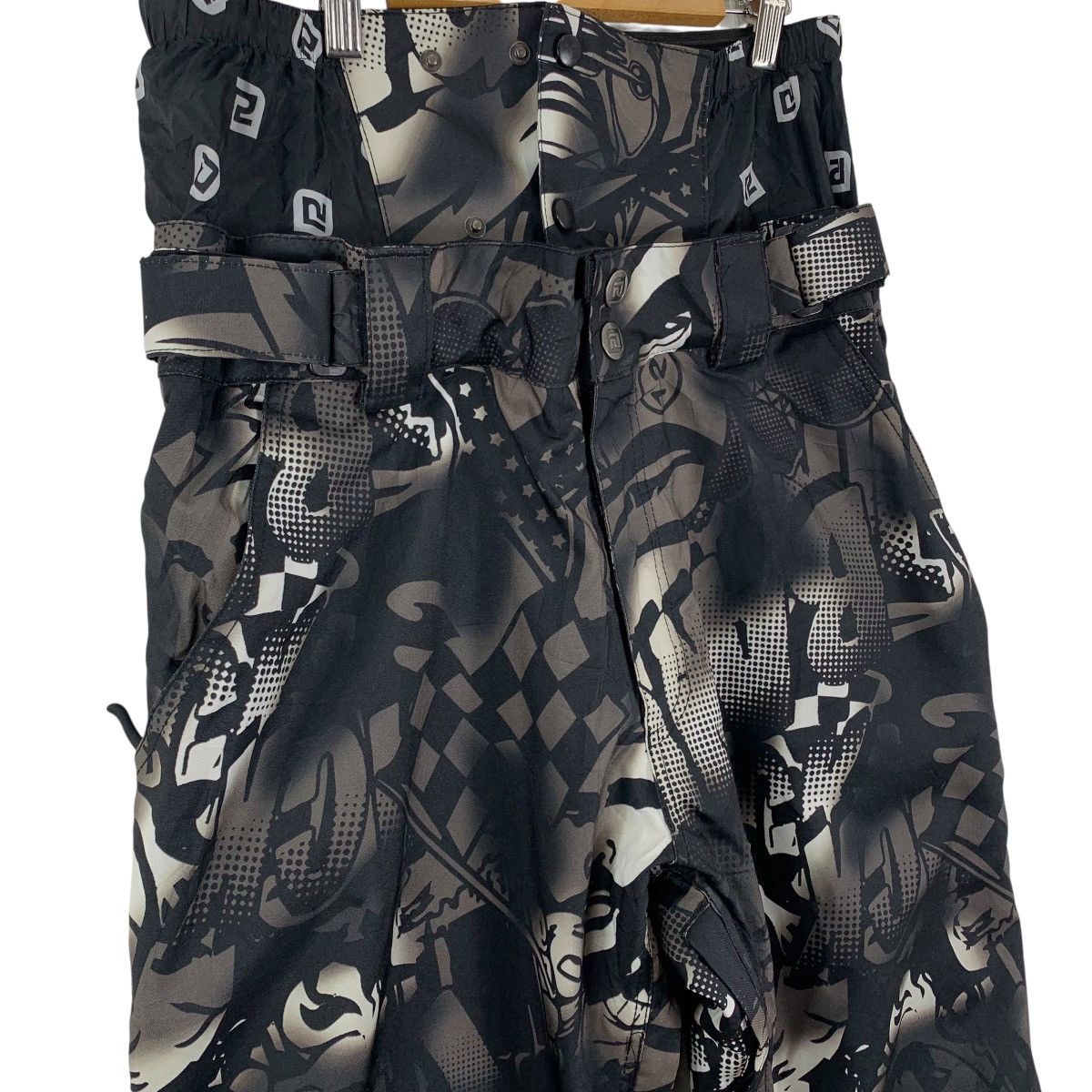 Japanese Brand NEWRALL Japanese Brand Overprint Baggy Ski Pants Size US 34 / EU 50 - 6 Thumbnail