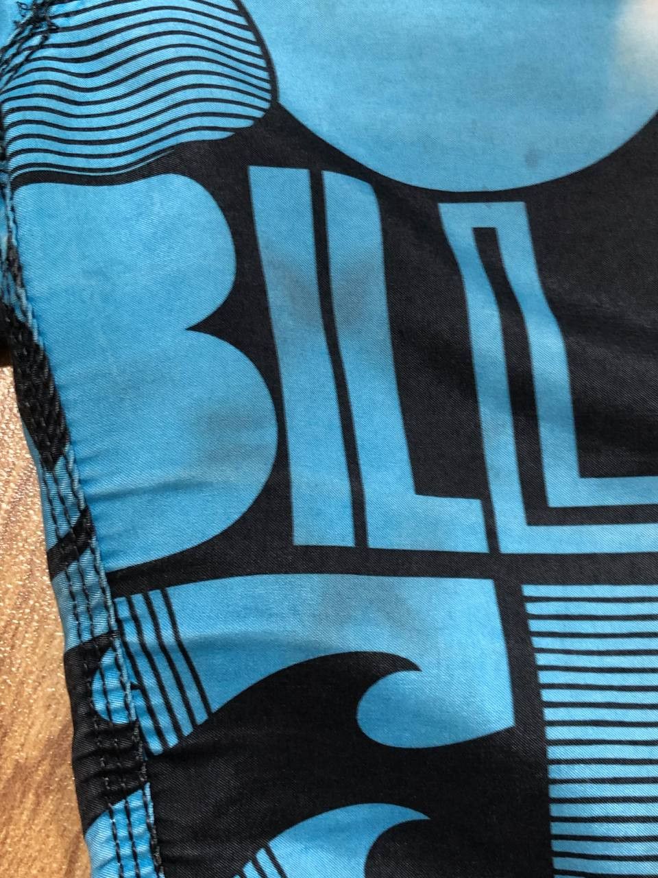 Billabong Billabong Swimwear Shorts Size 34 Casual Big Print Size US 34 / EU 50 - 19 Thumbnail