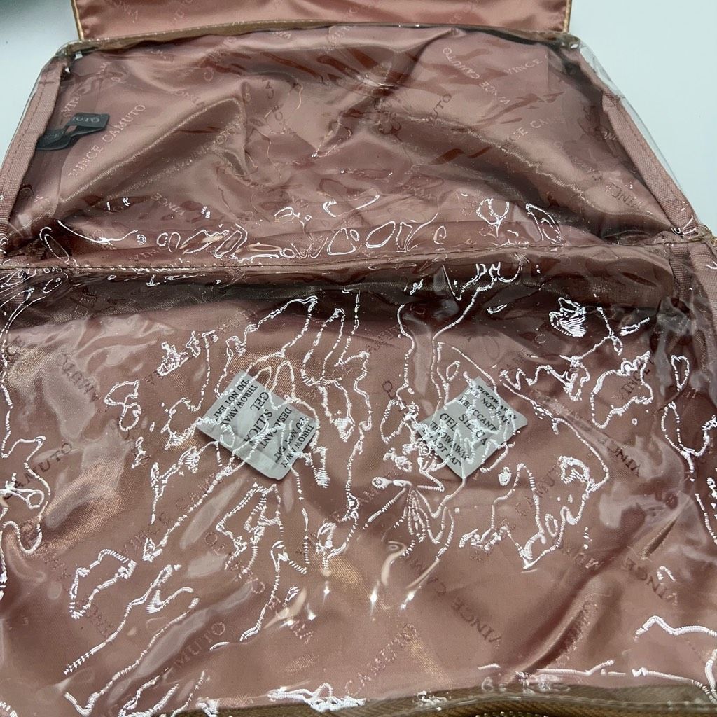 Vince Camuto Vince Camuto Rose Gold Bing and Sparkle Travel Toiletry Bag Size ONE SIZE - 7 Thumbnail