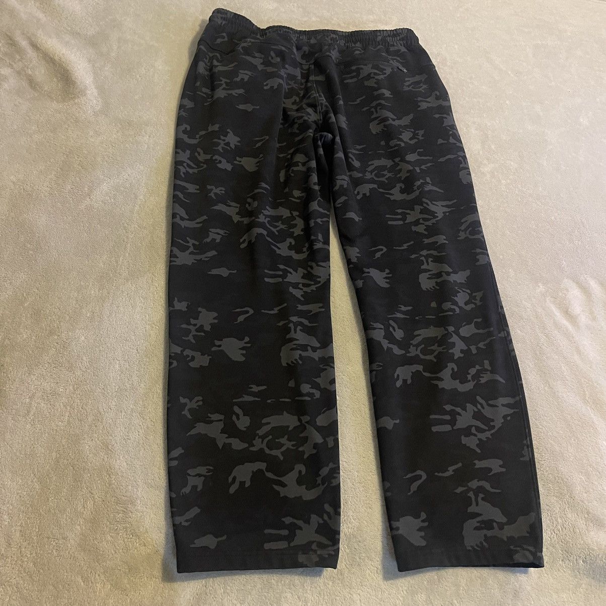 Other Camo Sweatpants Men 2XL Black Streetwear Workout Gym (36x31) Size US 36 / EU 52 - 2 Thumbnail