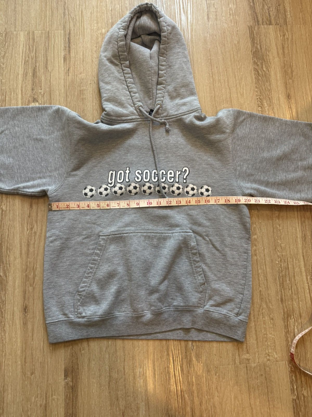 Vintage Grey and white vintage 90s soccer hoodie Size US S / EU 44-46 / 1 - 5 Thumbnail