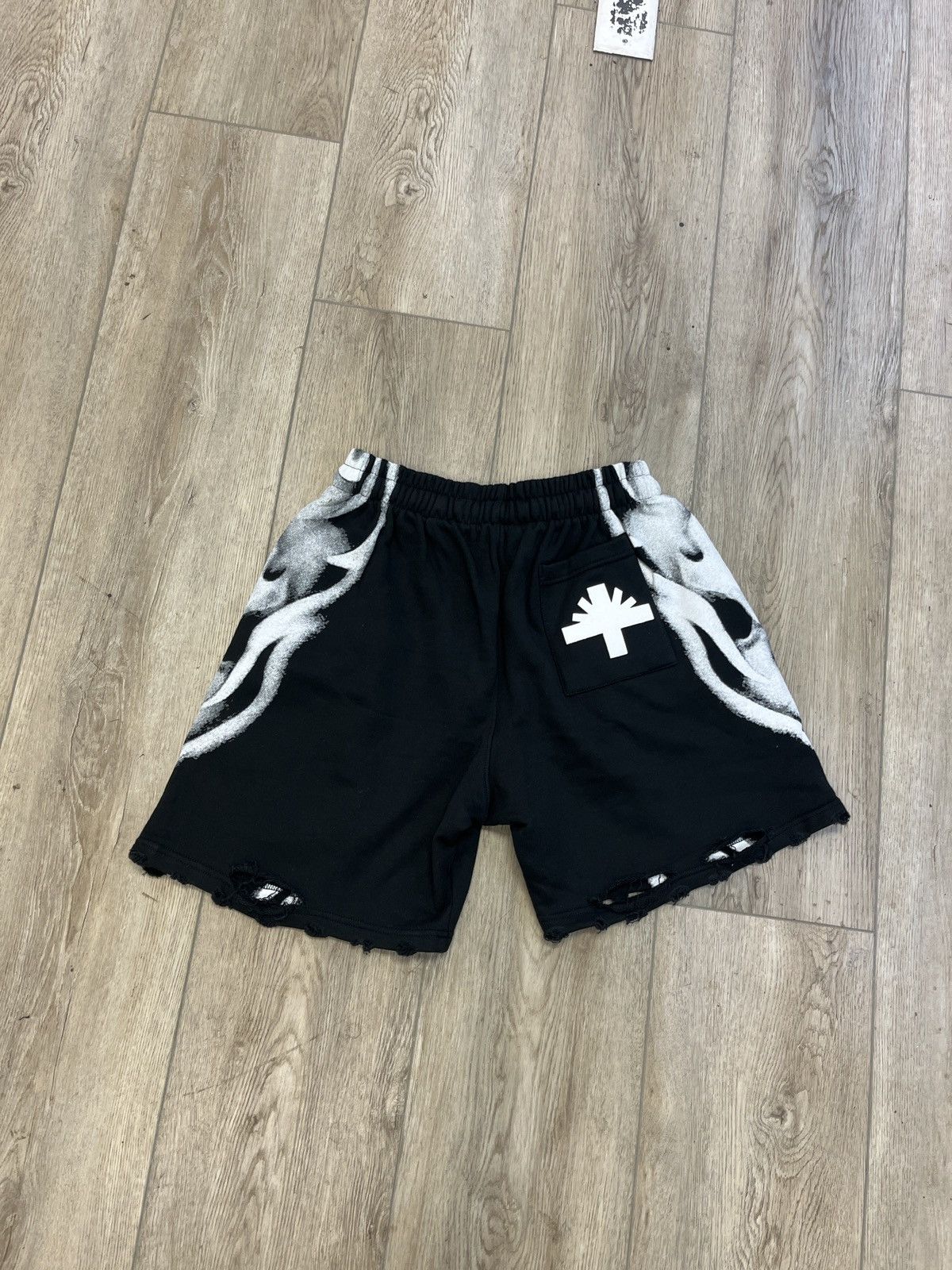 Vertabrae Vertabrae Skull Face Shorts Size US 34 / EU 50 - 2 Thumbnail