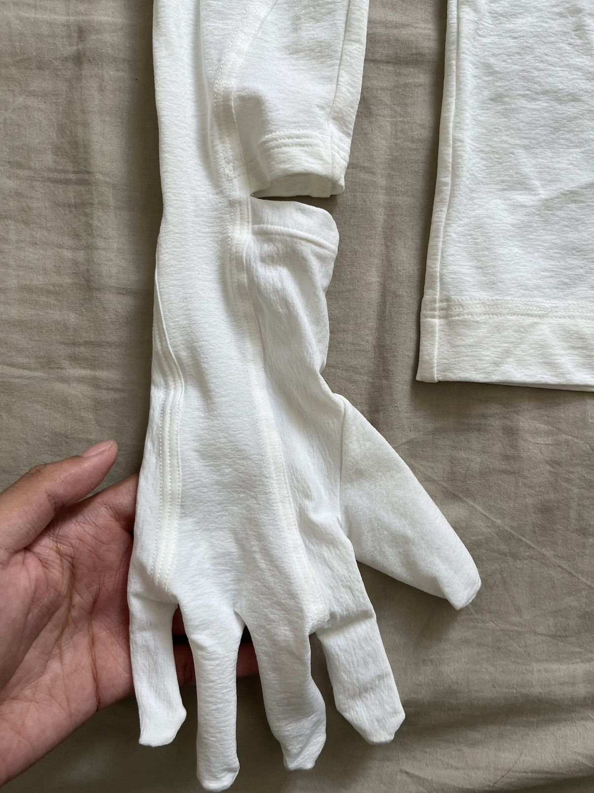 Givenchy Givenchy Slim Top With Balaclava and Gloves Size US S / EU 44-46 / 1 - 5 Thumbnail