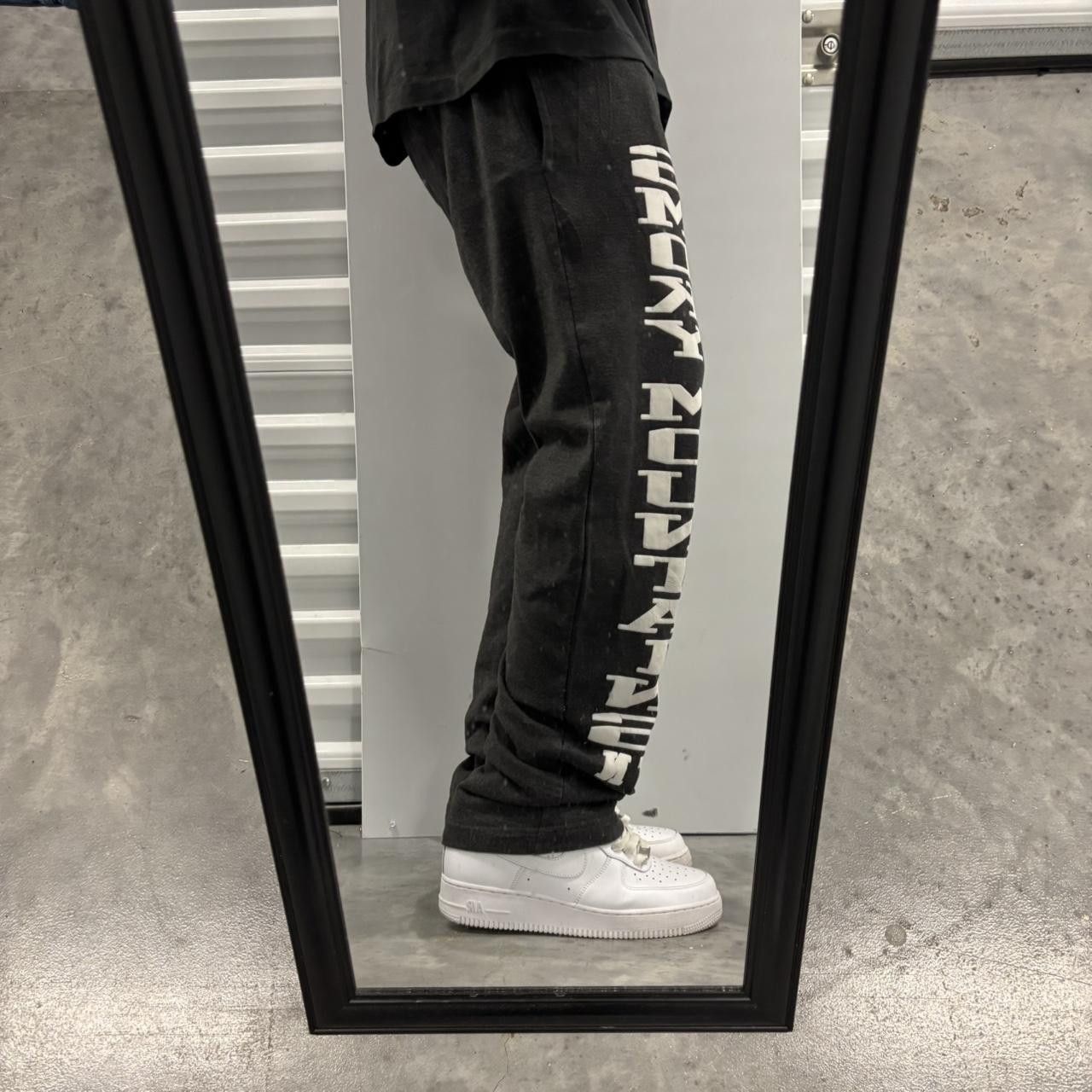Japanese Brand × Vintage Crazy Vintage Y2K/2000s Grey Smoky Mountain Spellout Essential Sweatpants! Size US 32 / EU 48 - 2 Thumbnail