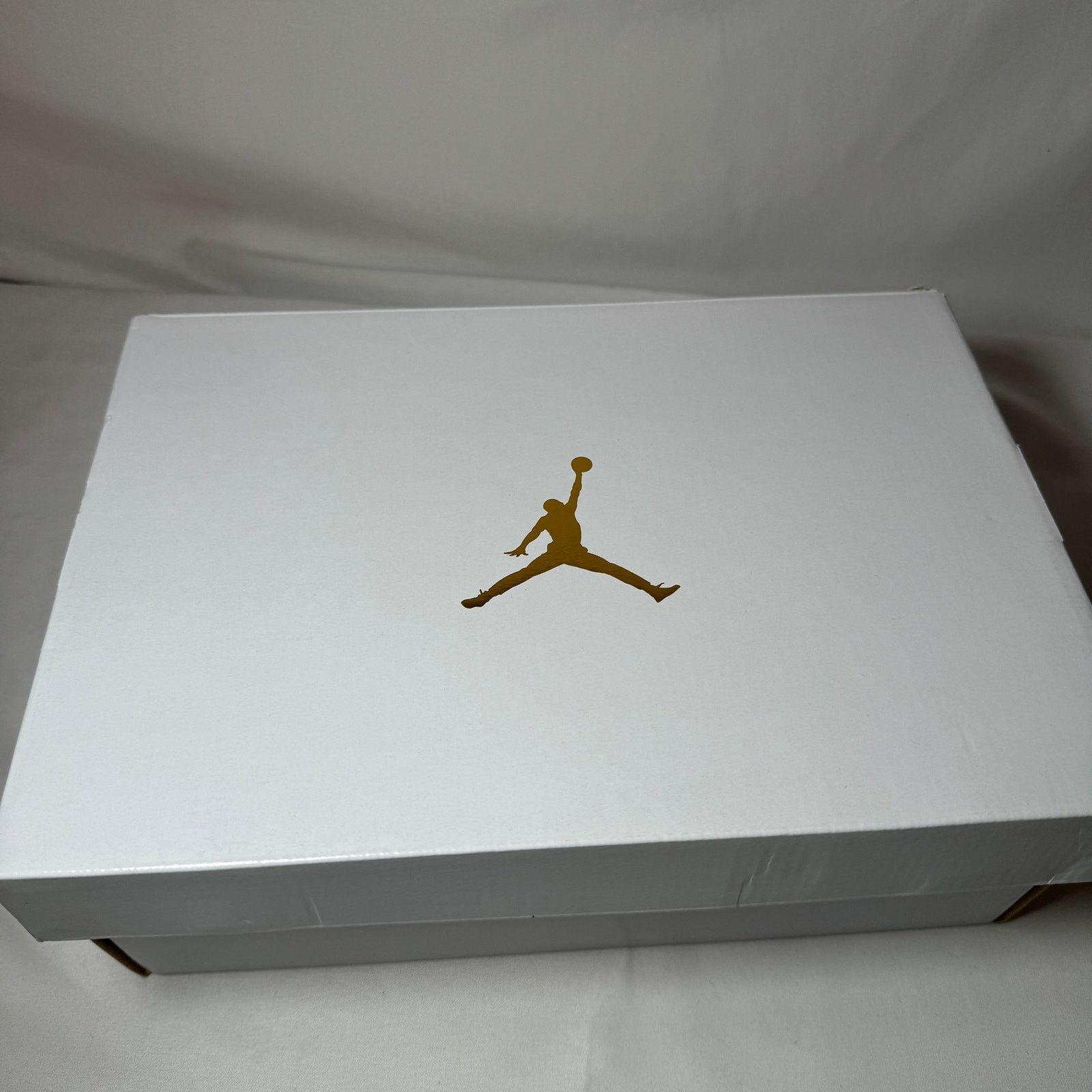 Jordan Brand × Nike Size 8 - Wmns Air Jordan 1 Mid Grey Fog Women's Shoes Size US 8 / IT 38 - 11 Thumbnail