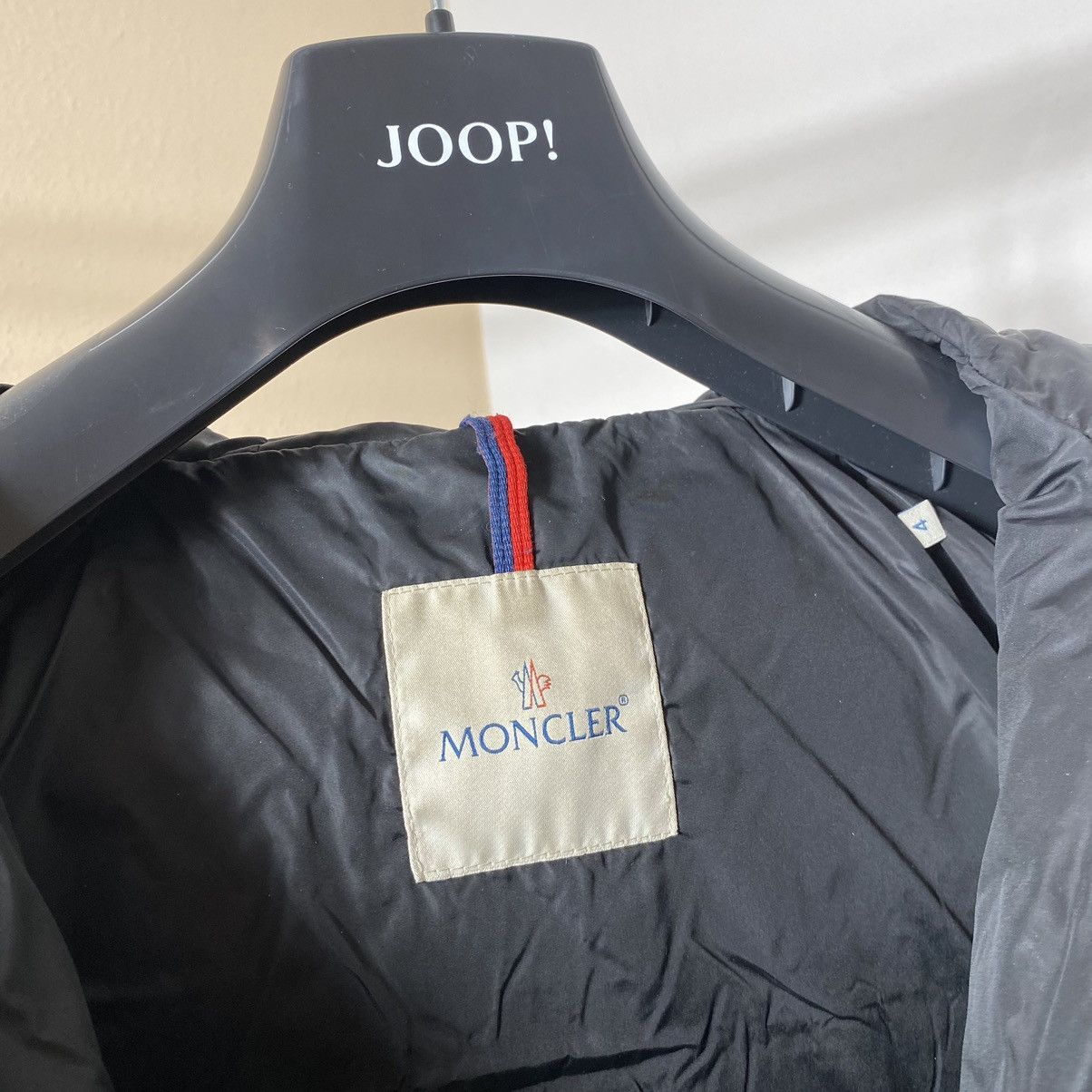 Moncler Down jacket Moncler Gene Giubbotto Women’s Size XL / US 12-14 / IT 48-50 - 15 Thumbnail