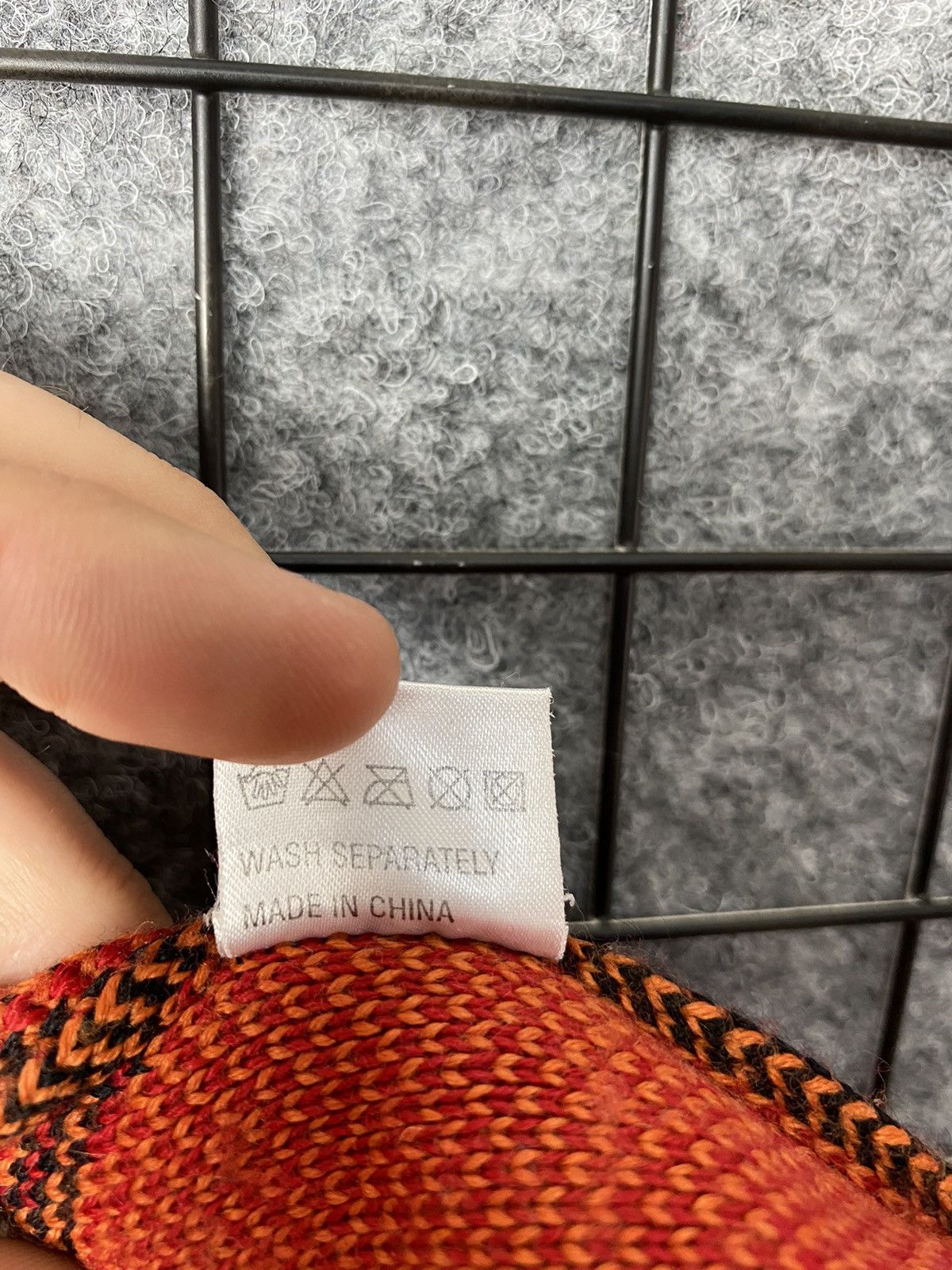 Japanese Brand Streetwear Y2K Flame Print Knitted Beanie Hat Size OS Size ONE SIZE - 6 Thumbnail
