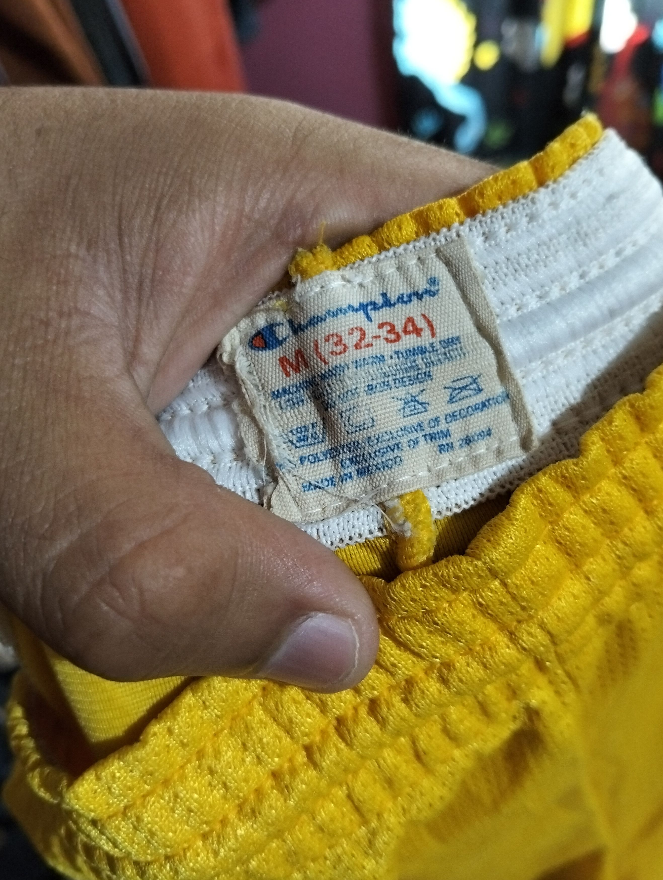 Champion × NBA × Vintage Vintage 90s Champion NBA Los angeles lakers shorts Size US 34 / EU 50 - 4 Thumbnail